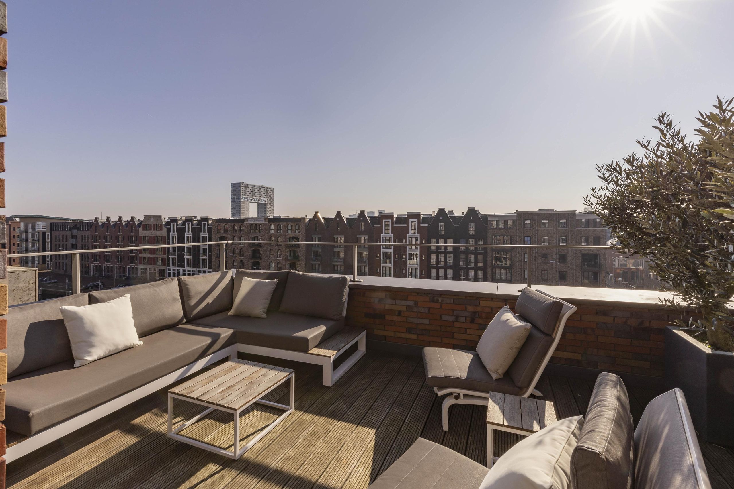 Houthavenkade 9, Amsterdam