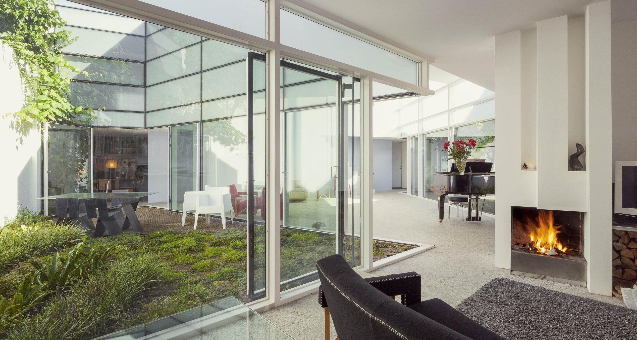 Pieterskerkhof 8 - Image 1