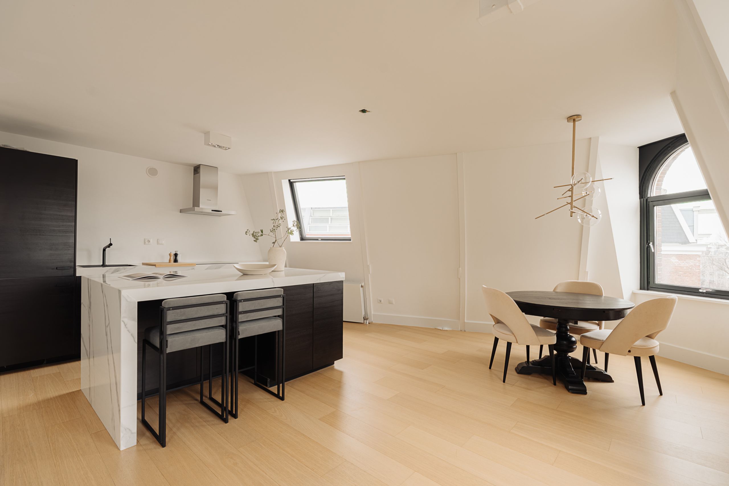 Roelof Hartstraat 15-D — image 1