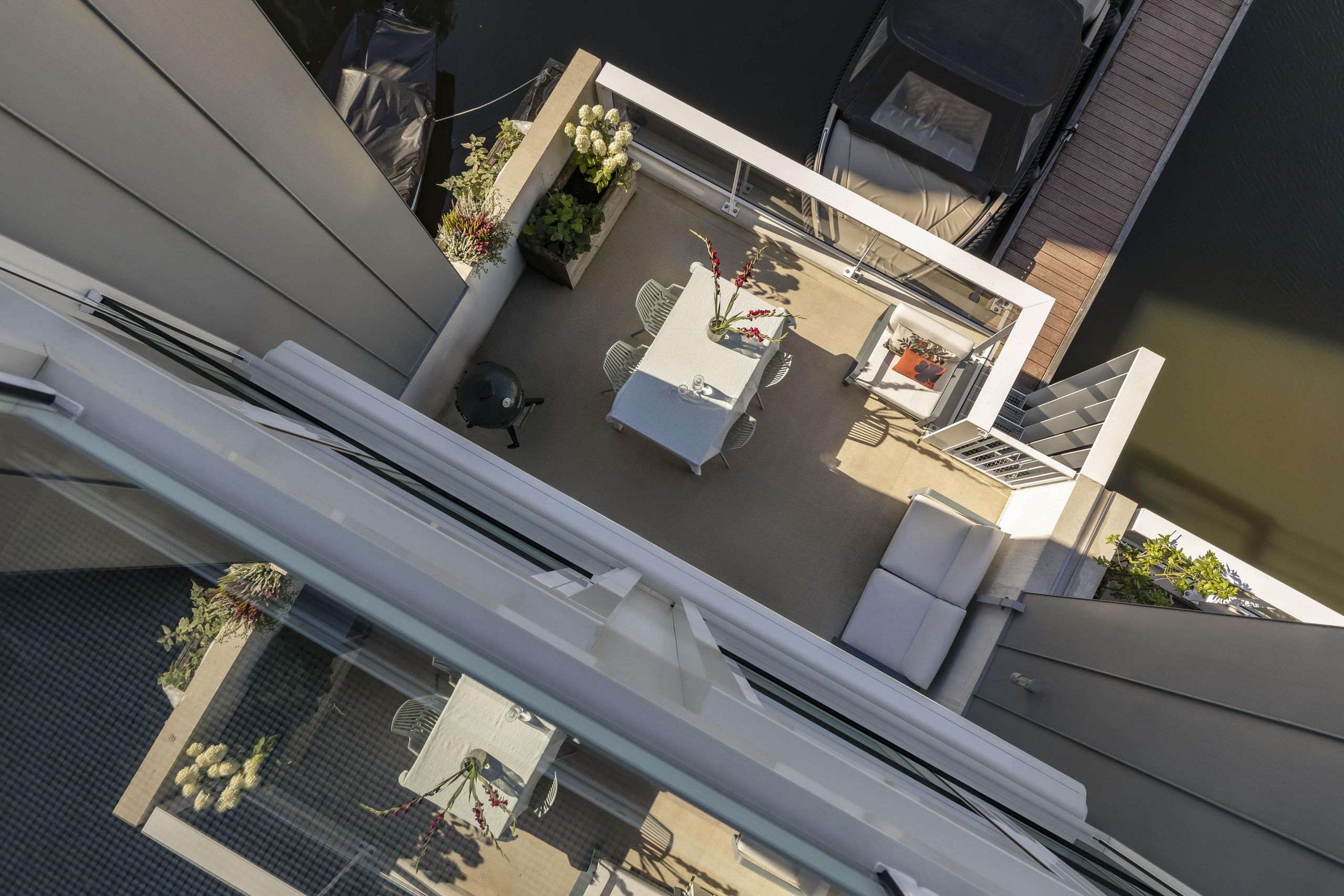 Oostenburgervoorstraat 15 — image 1