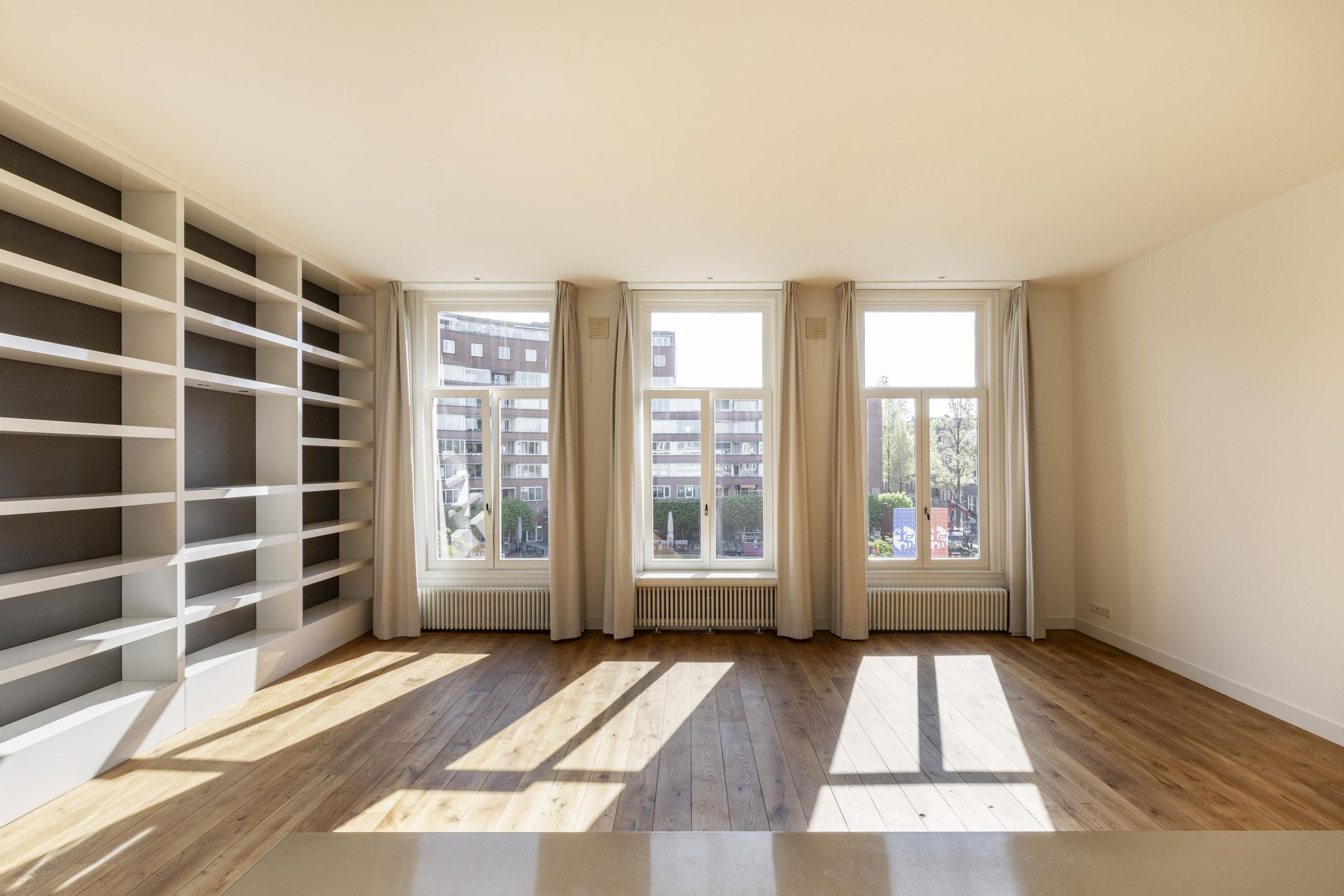 Ferdinand Bolstraat 16-B — image 1