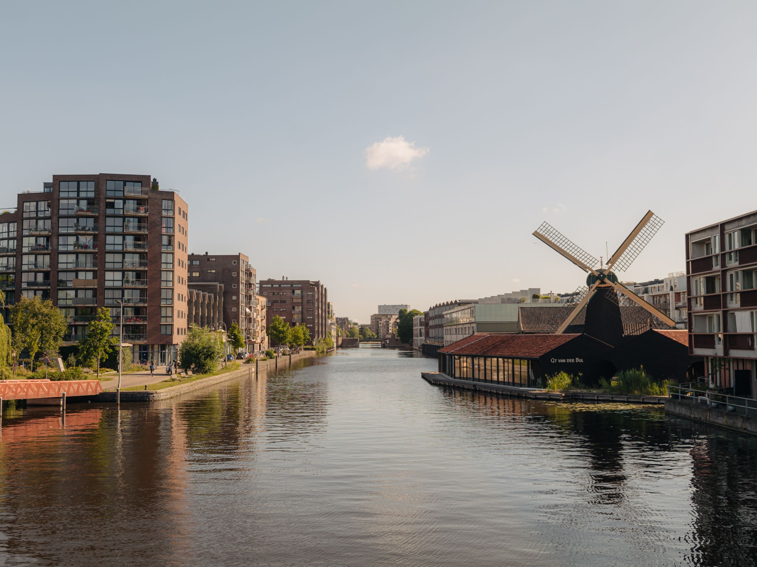 Visseringstraat 107 — 40