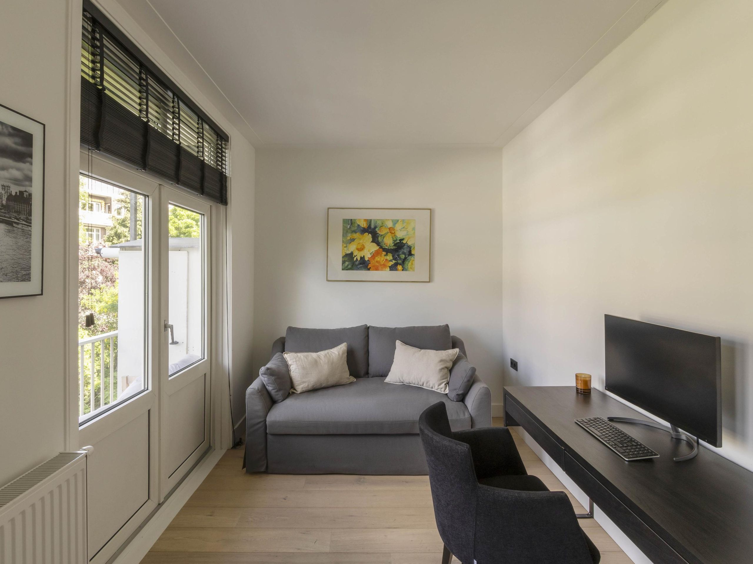 Roerstraat 28-2 — 16