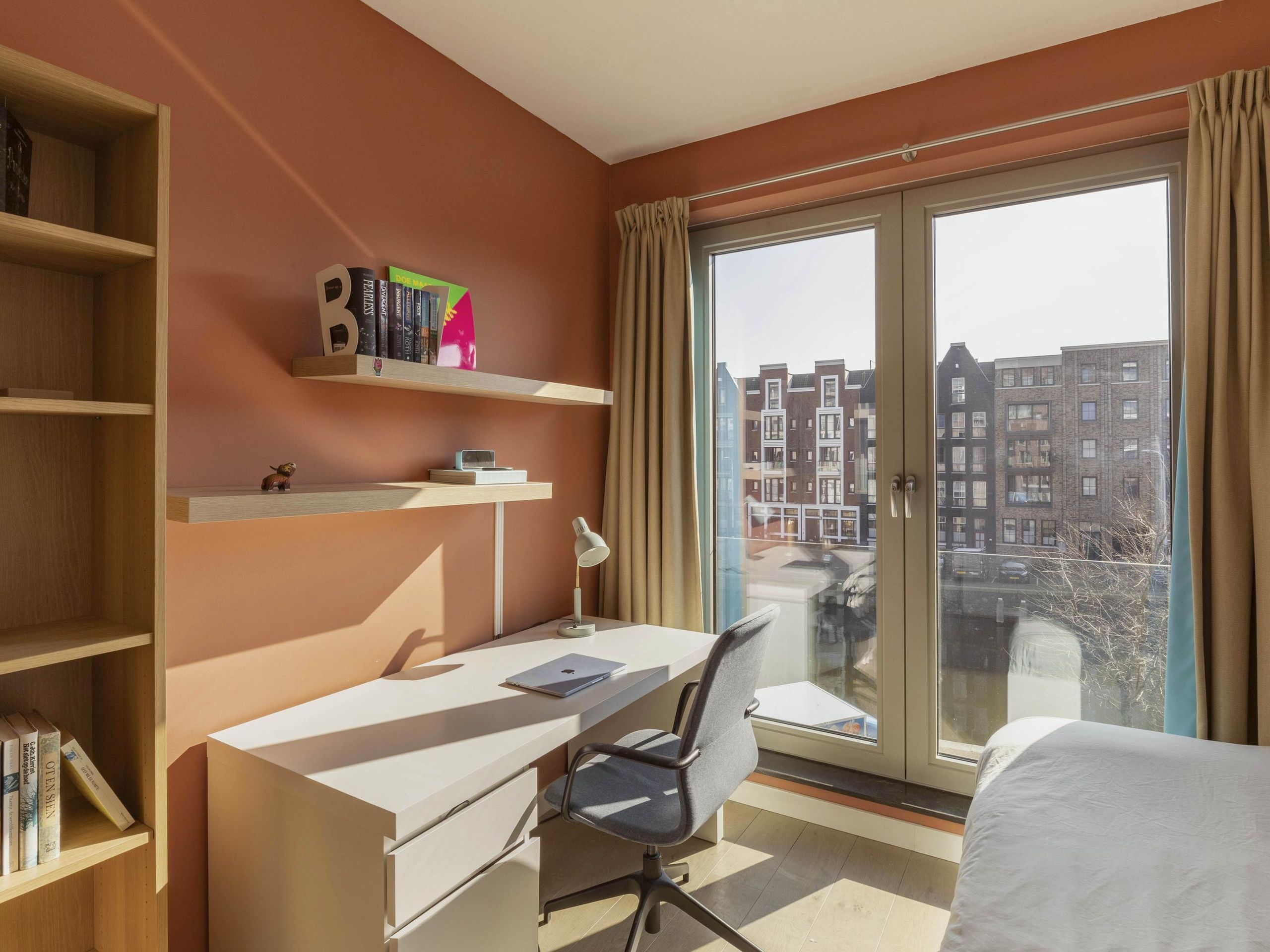 Houthavenkade 9 — 21