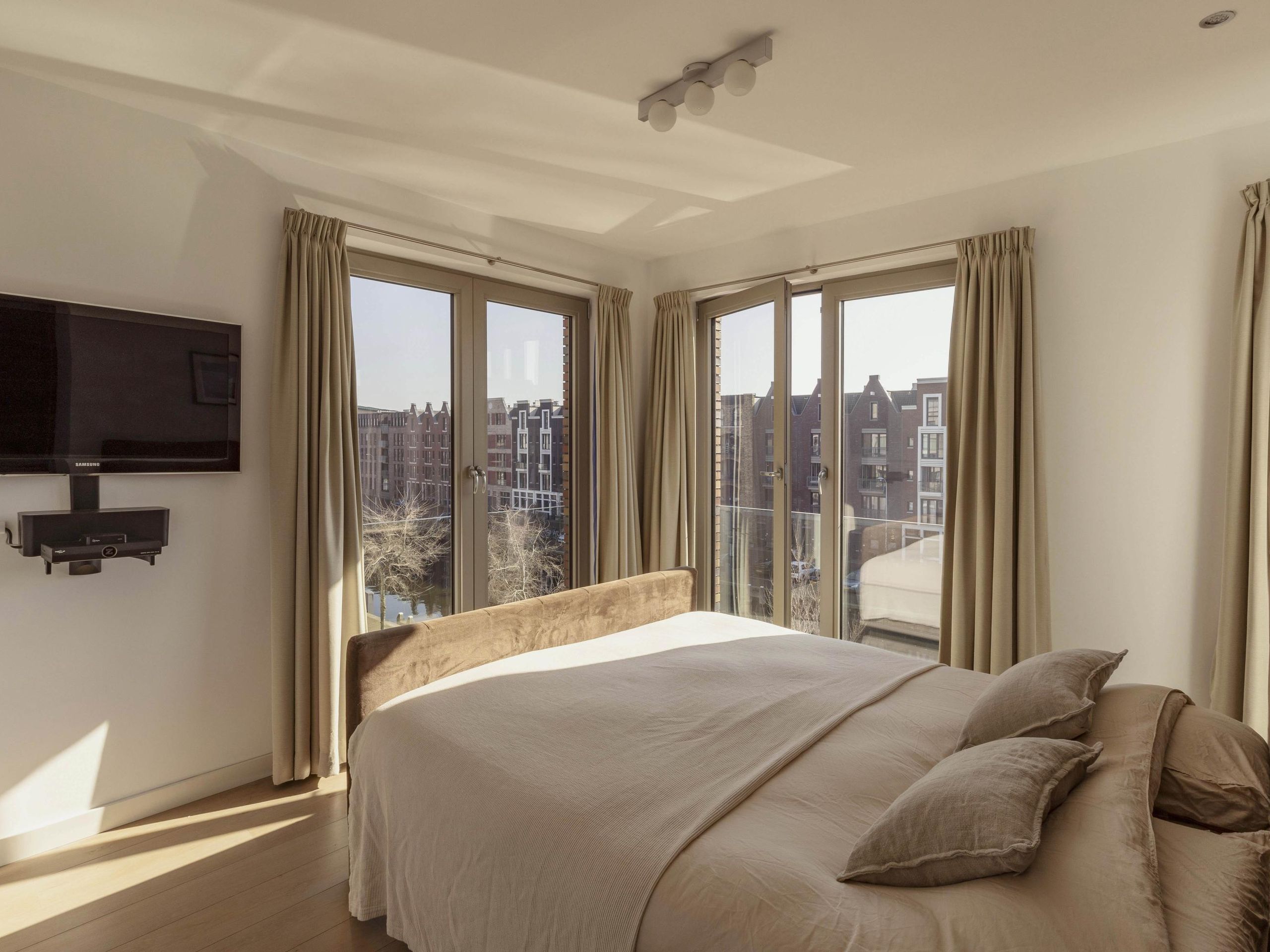 Houthavenkade 9 — 26