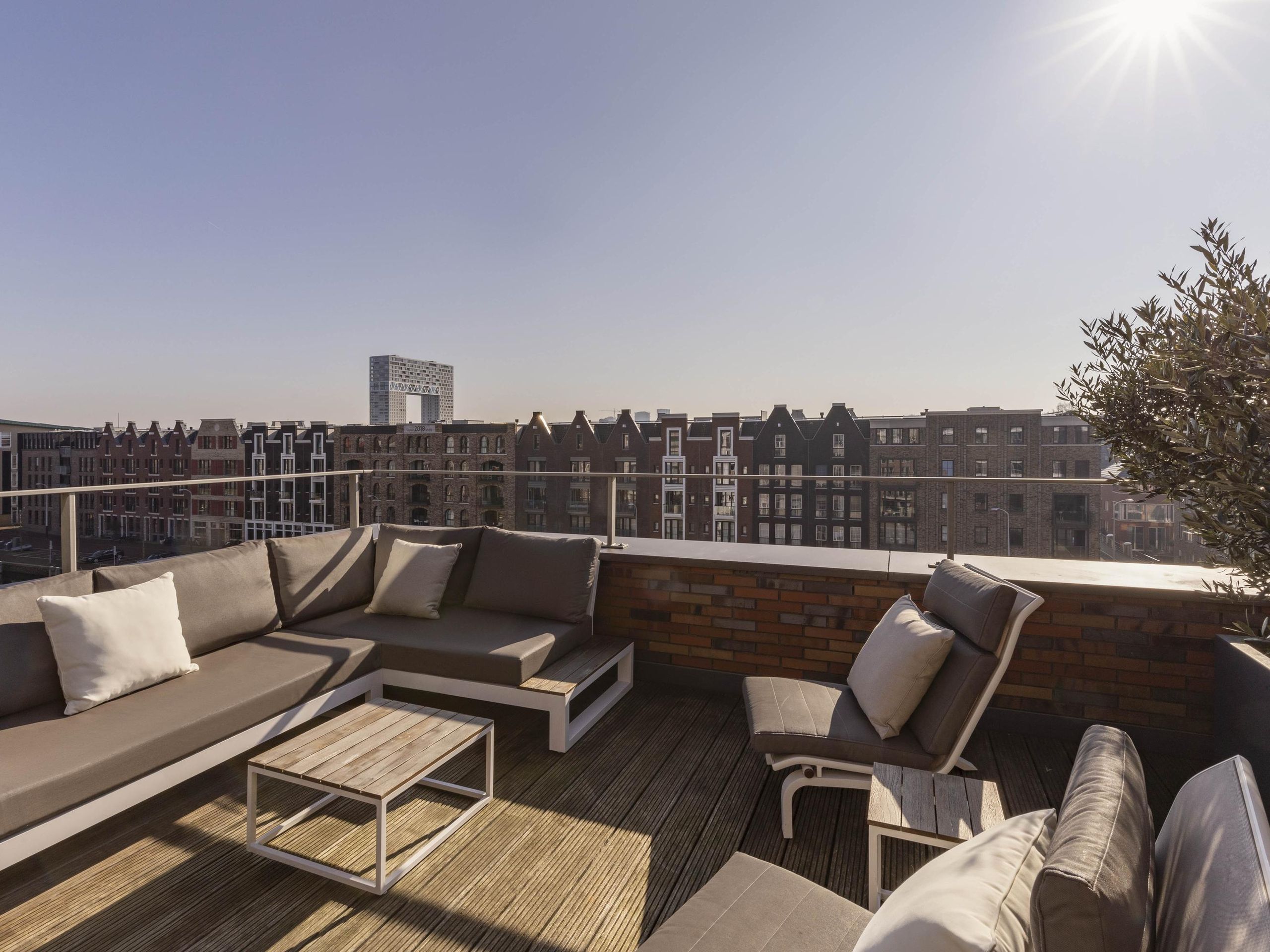 Houthavenkade 9 — 2