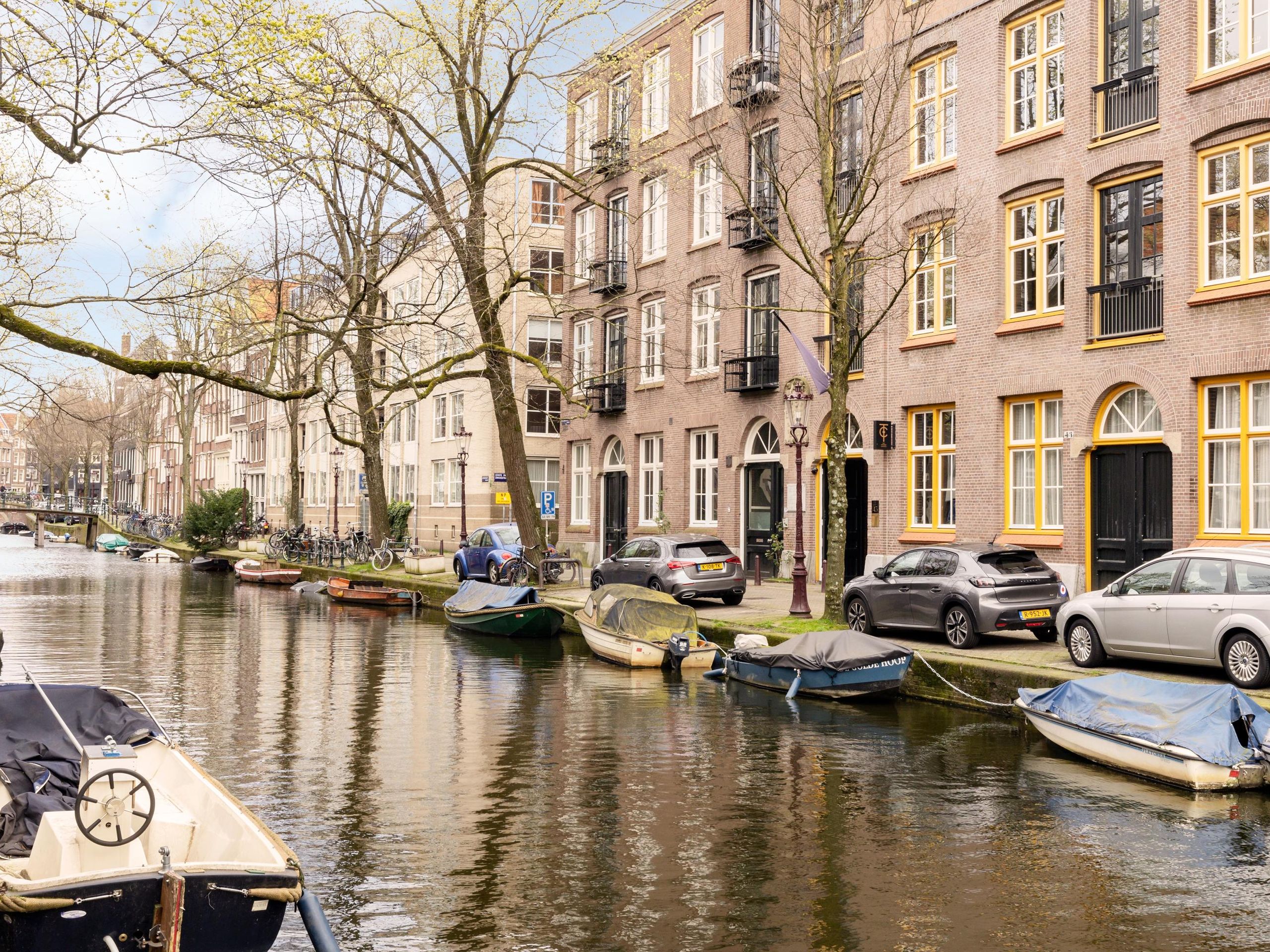 Derde Looiersdwarsstraat 16 — 28