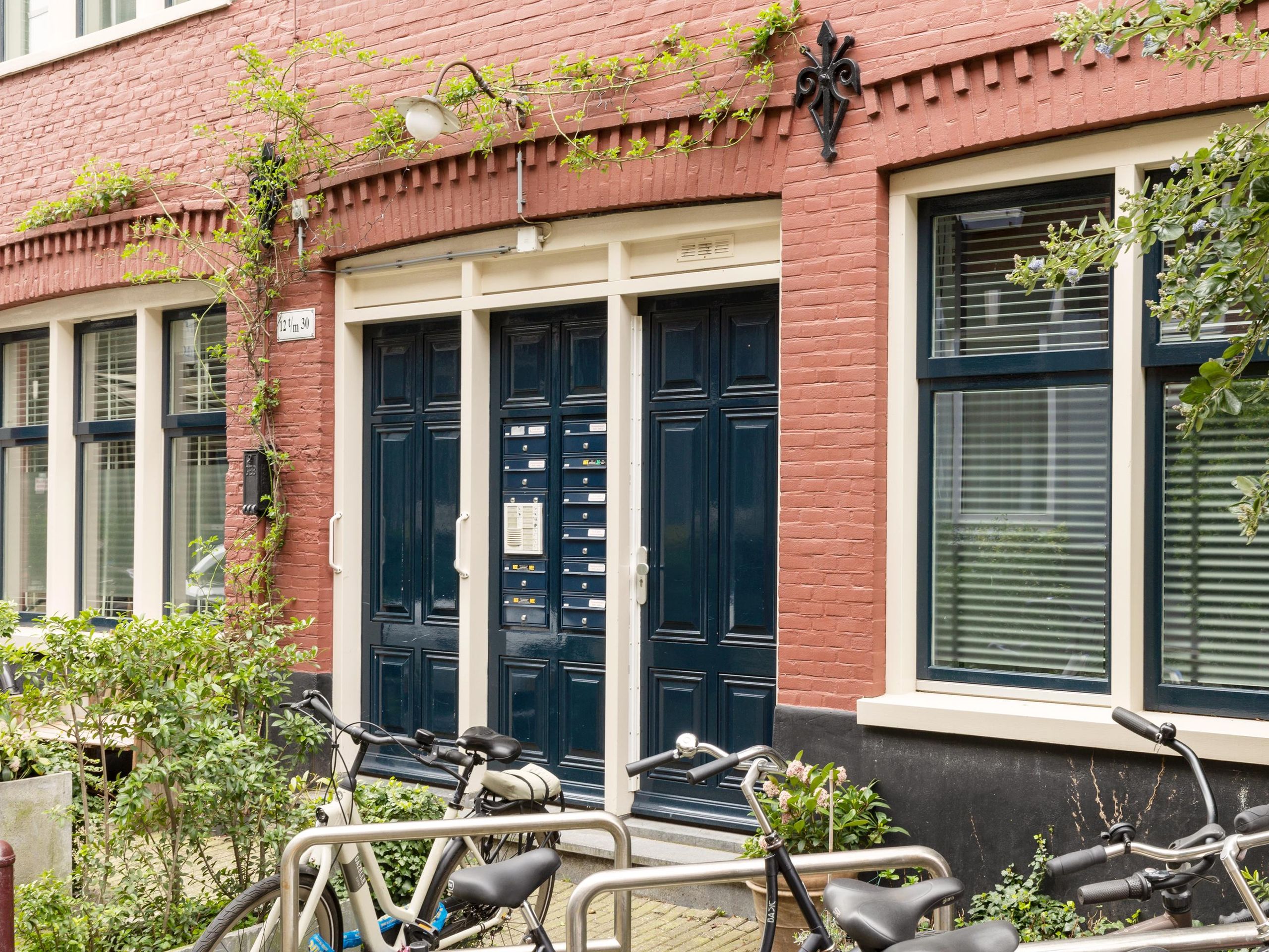 Derde Looiersdwarsstraat 16 — 5