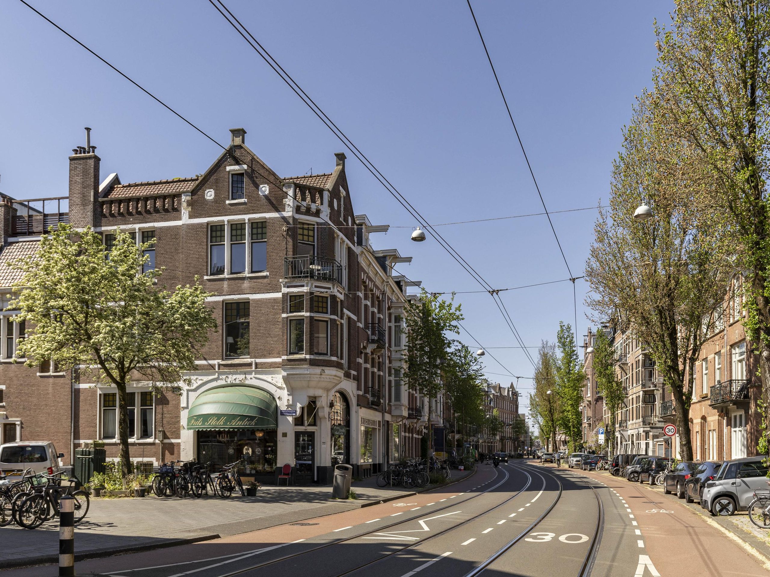 Koninginneweg 117-2 — 47