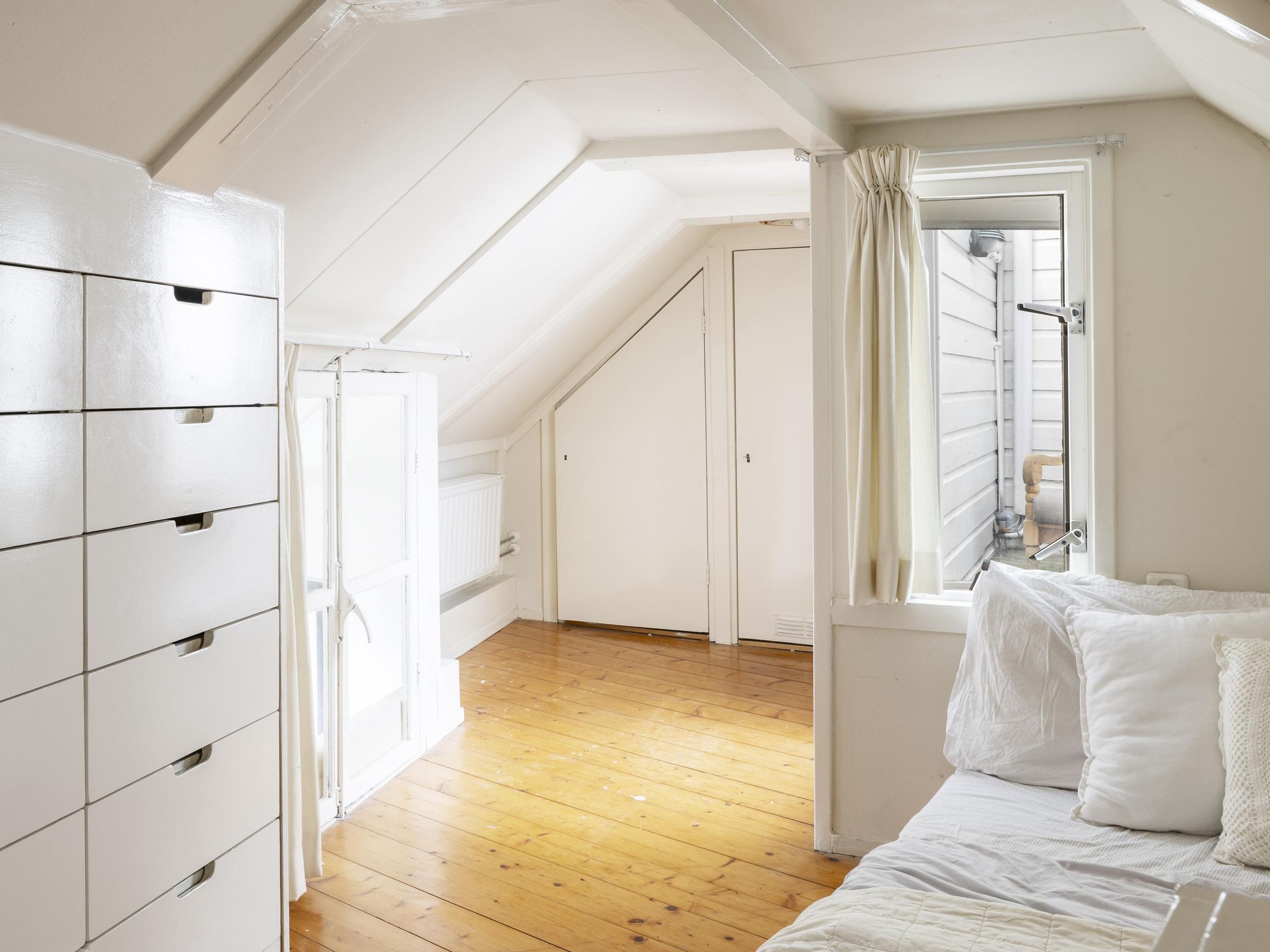 Staalstraat 1 — 20