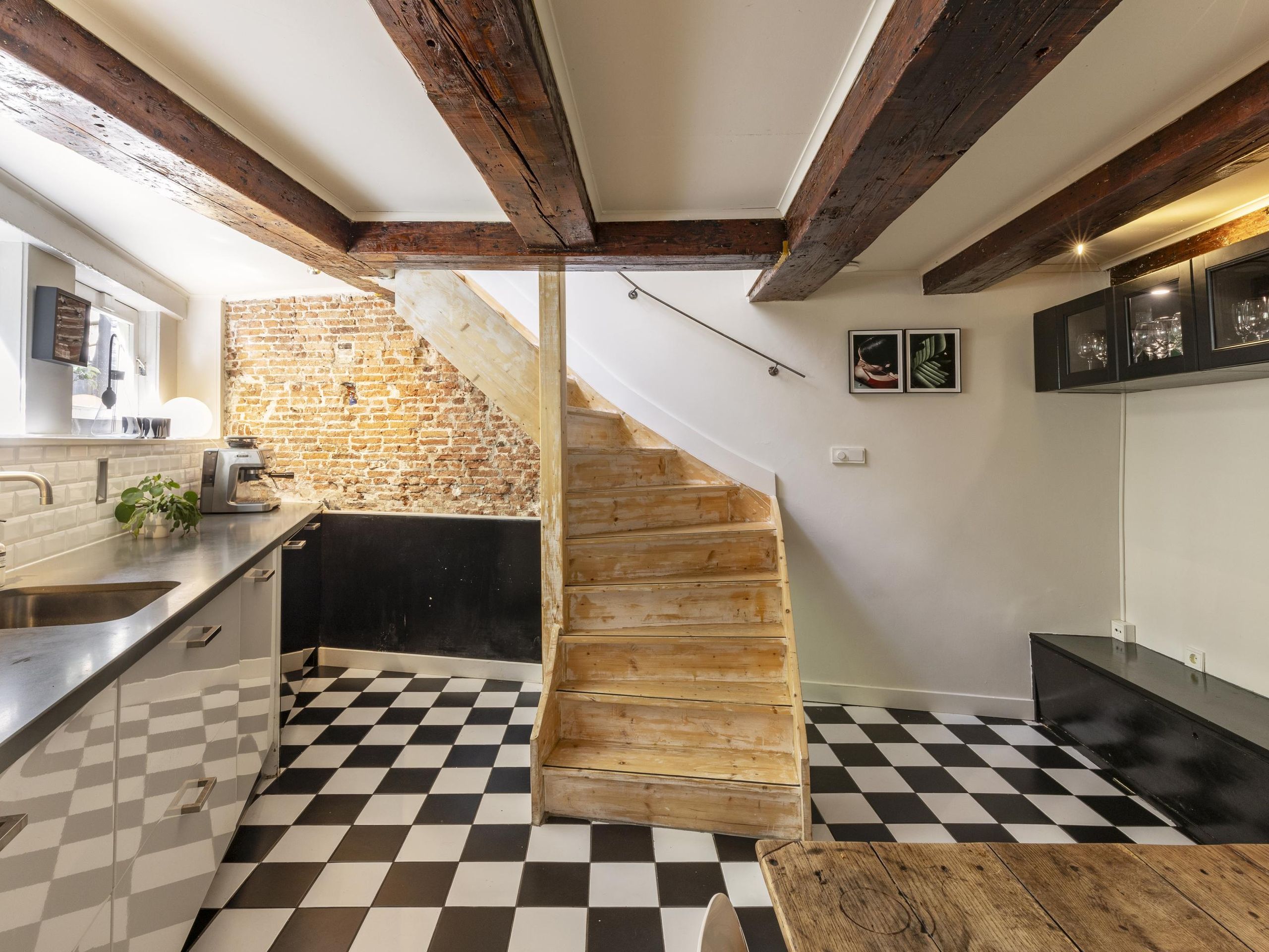Staalstraat 1 — 9