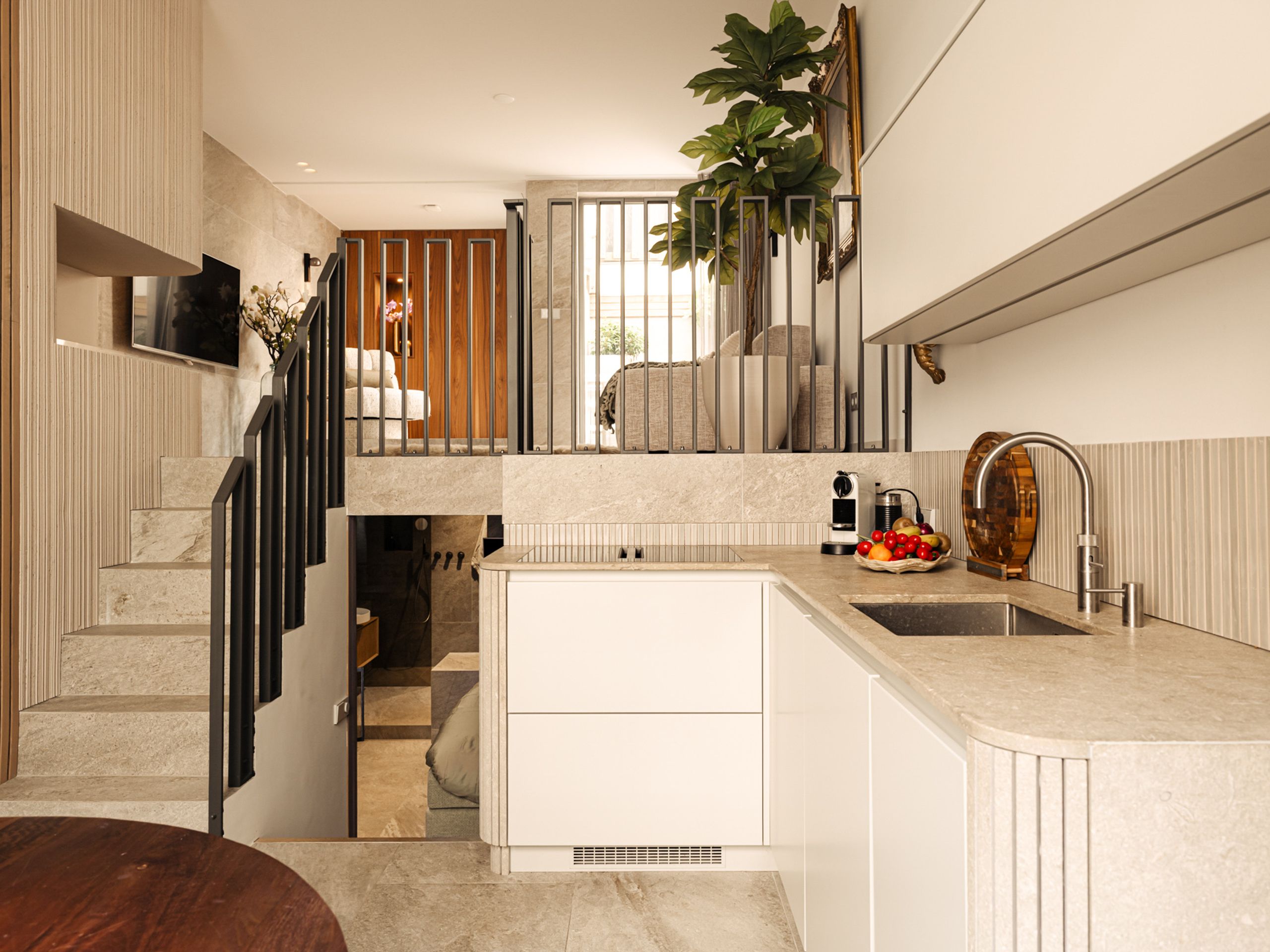 Fokke Simonszstraat 18-H — 6