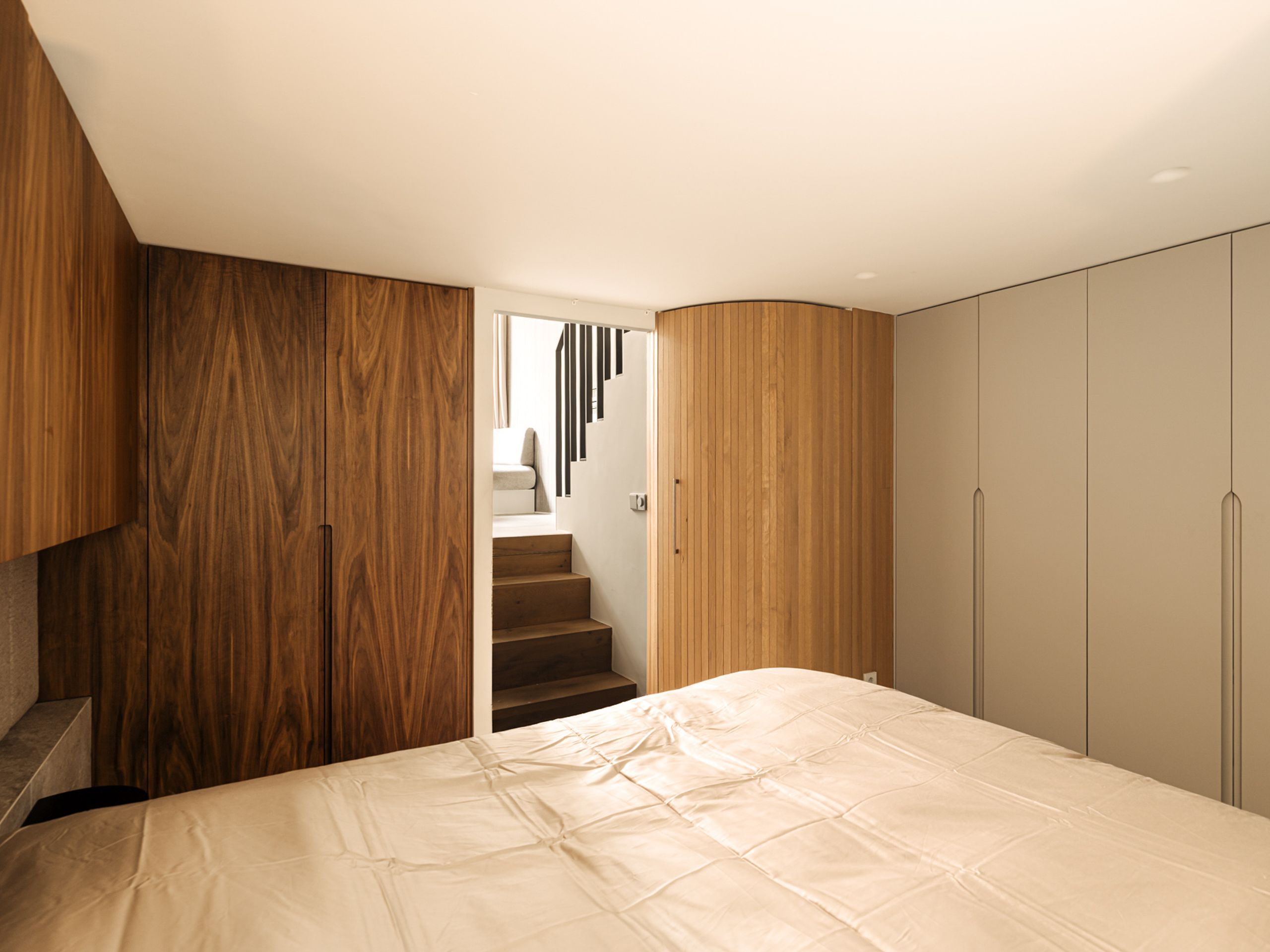 Fokke Simonszstraat 18-H — 17