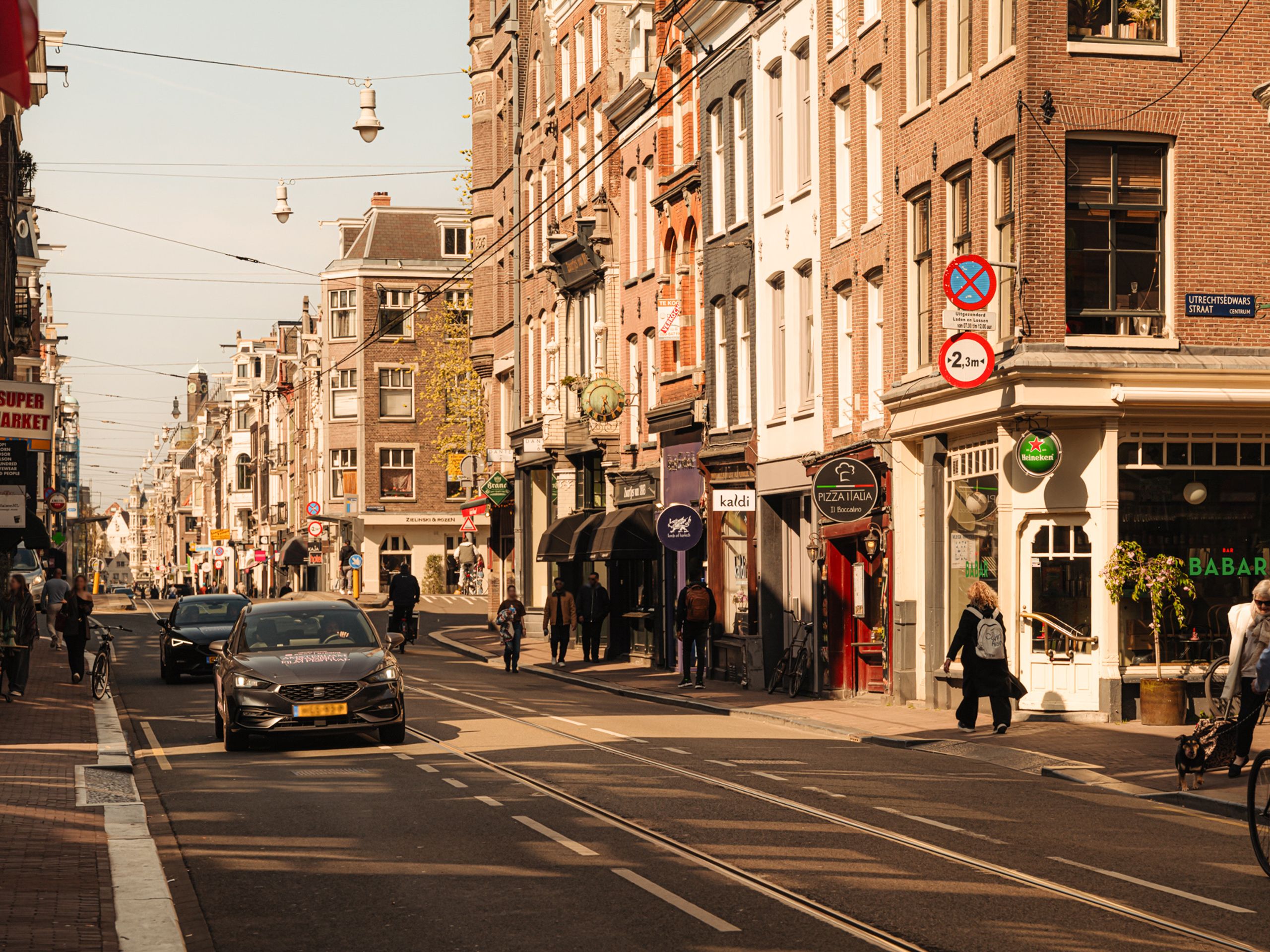 Fokke Simonszstraat 18-H — 24
