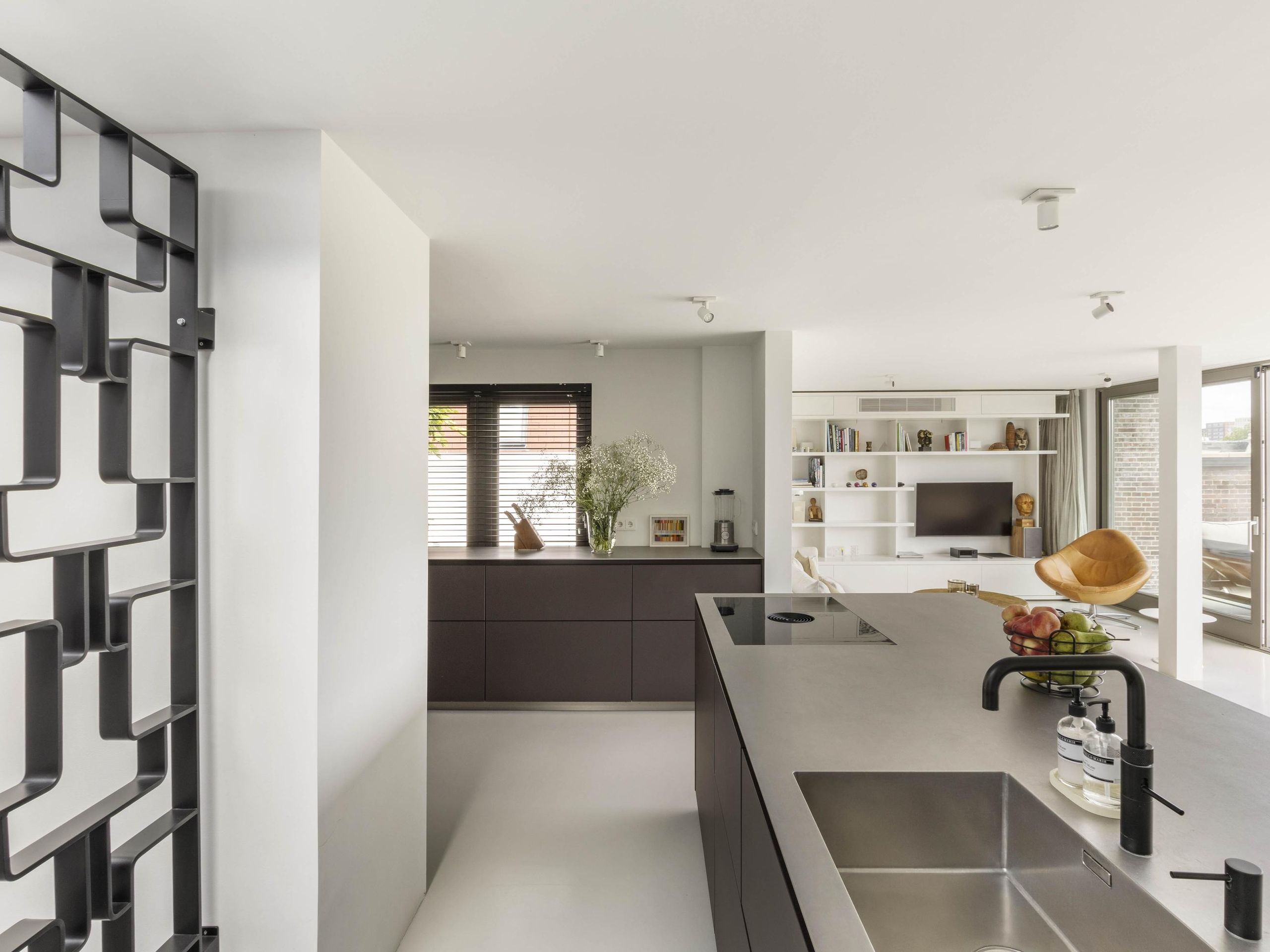 Kerkstraat 353-D — 8