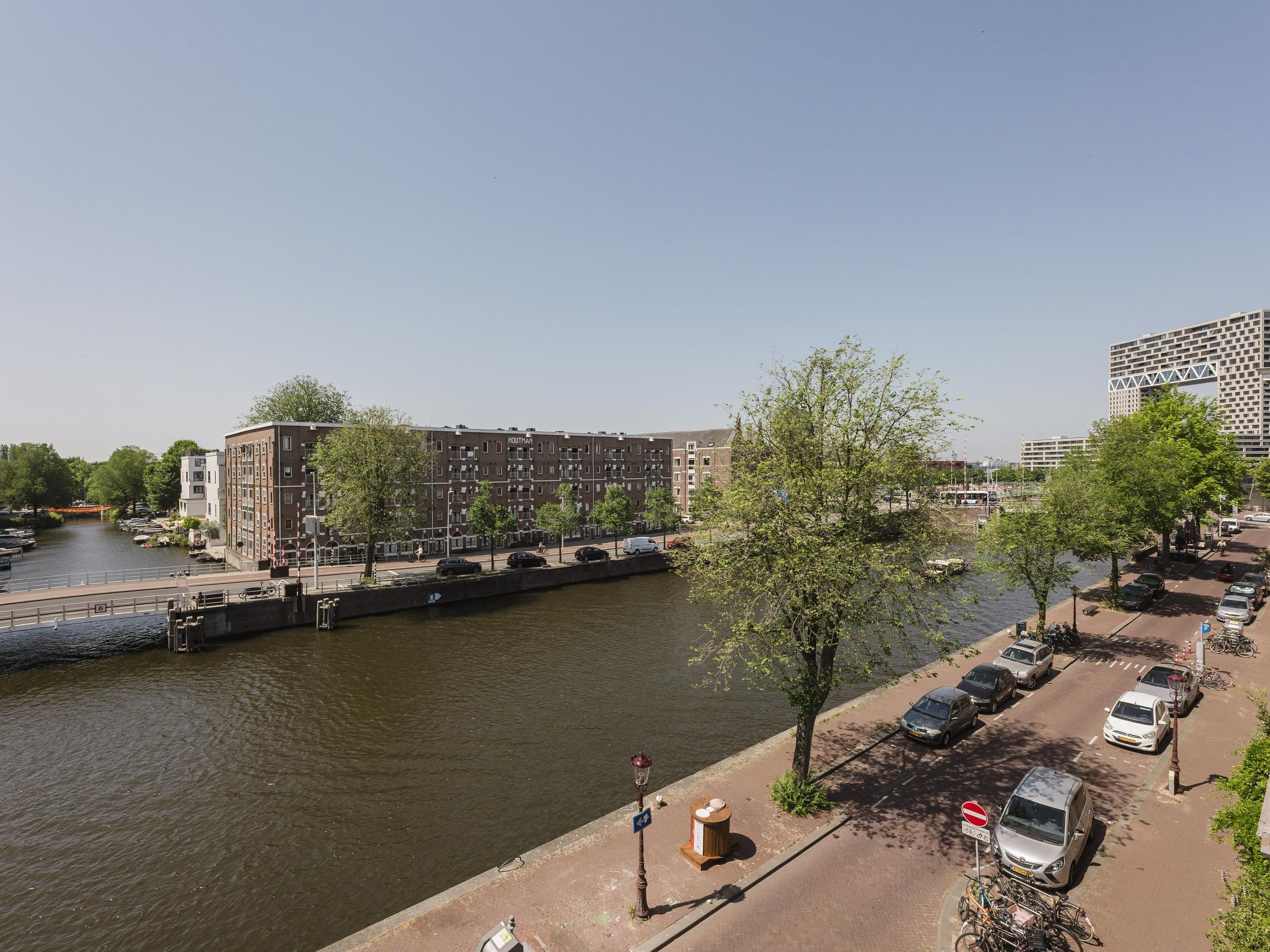 Van Heemskerckstraat 37-3 — 14