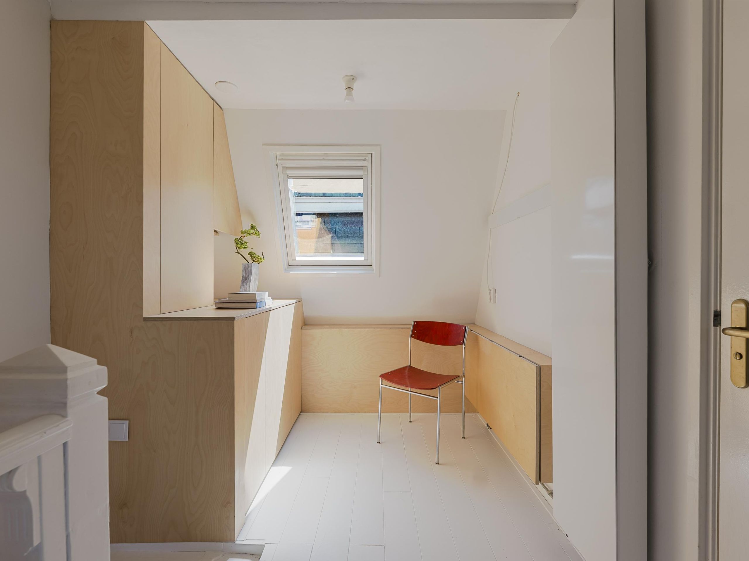 Van Heemskerckstraat 37-3 — 16
