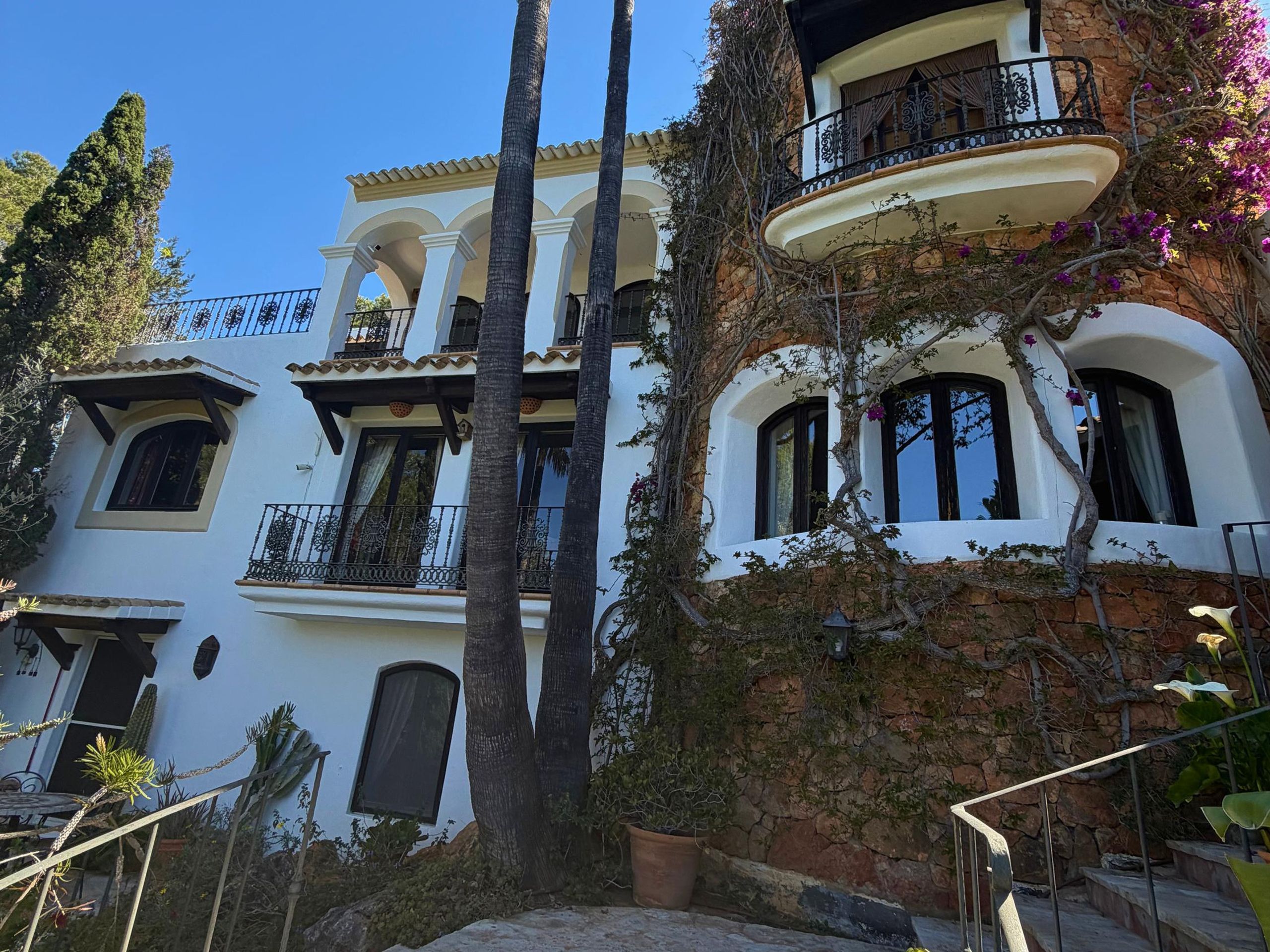 Villa Novells  — 18