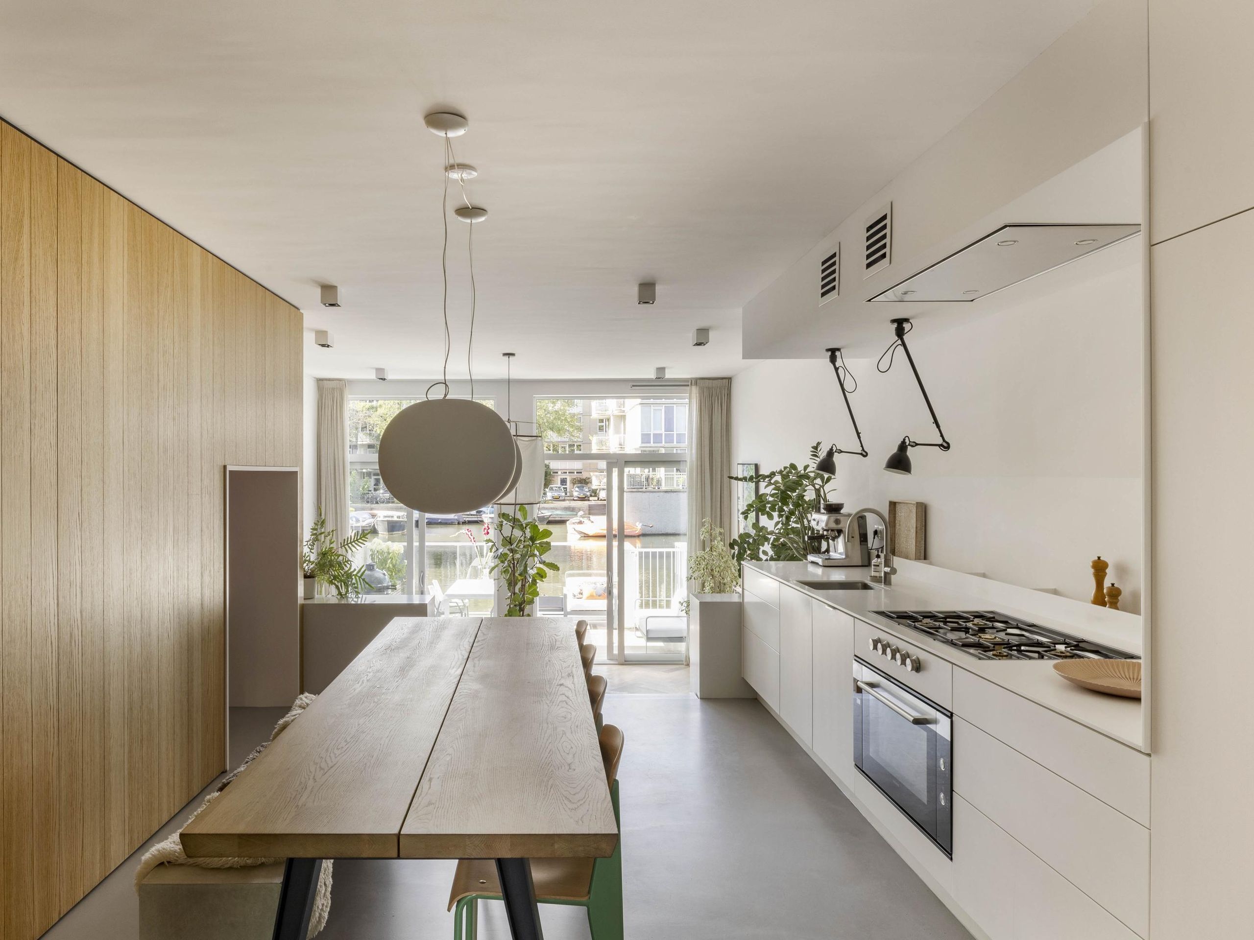 Oostenburgervoorstraat 15 — 2