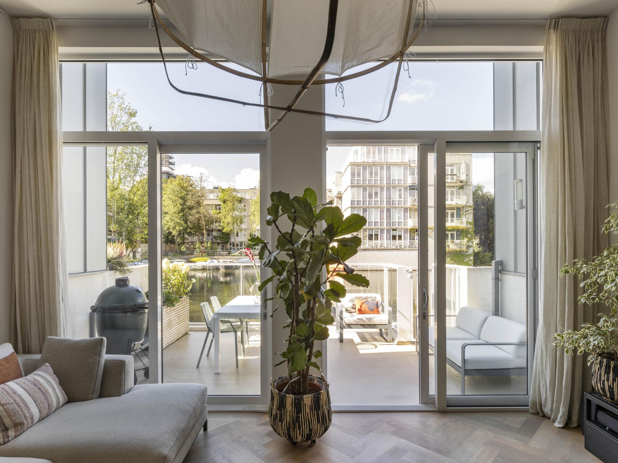 Oostenburgervoorstraat 15 — 12