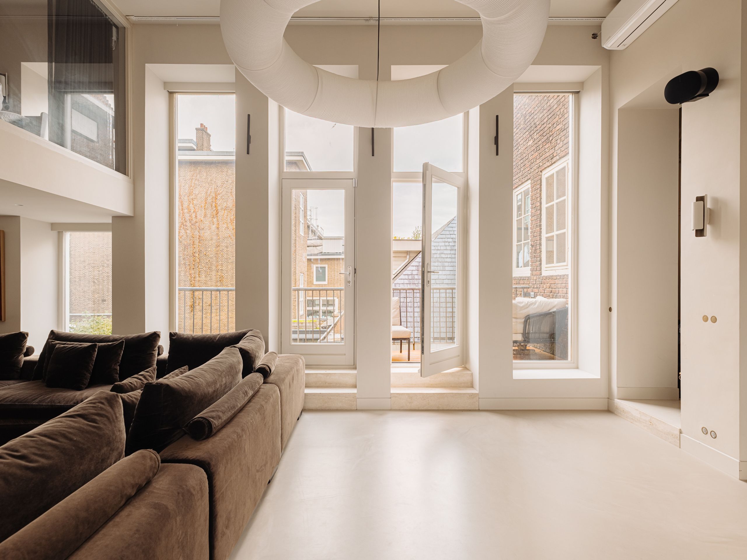 Van Hilligaertstraat 45 — 18