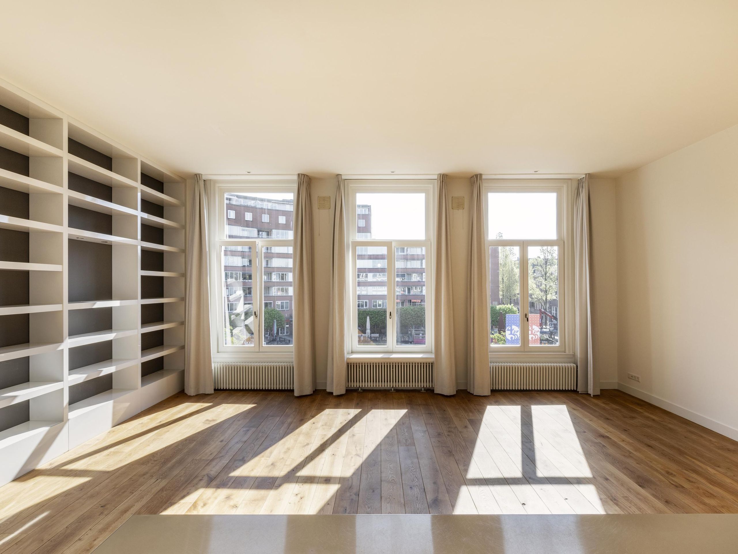 Ferdinand Bolstraat 16-B — 1