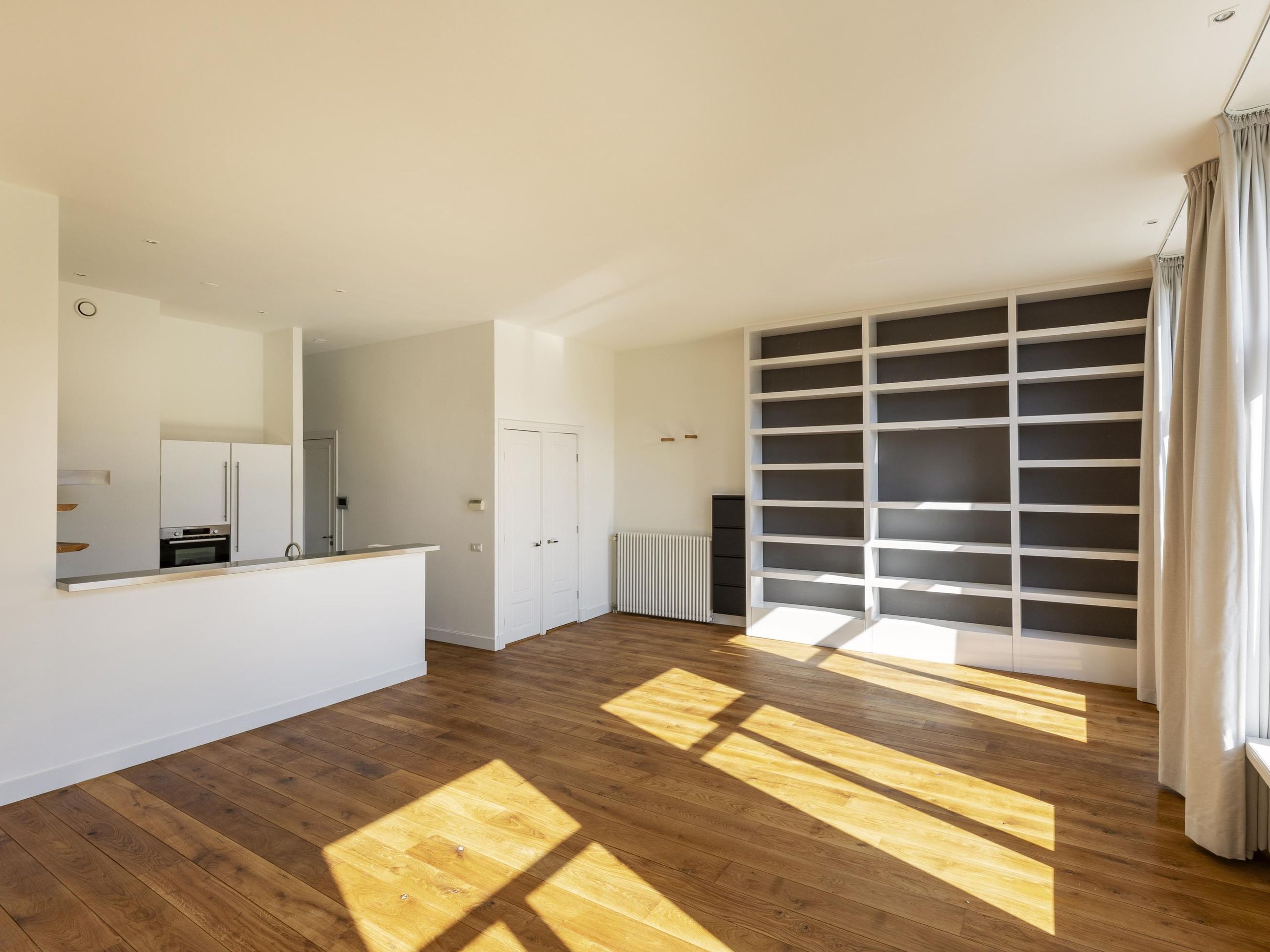 Ferdinand Bolstraat 16-B — 10