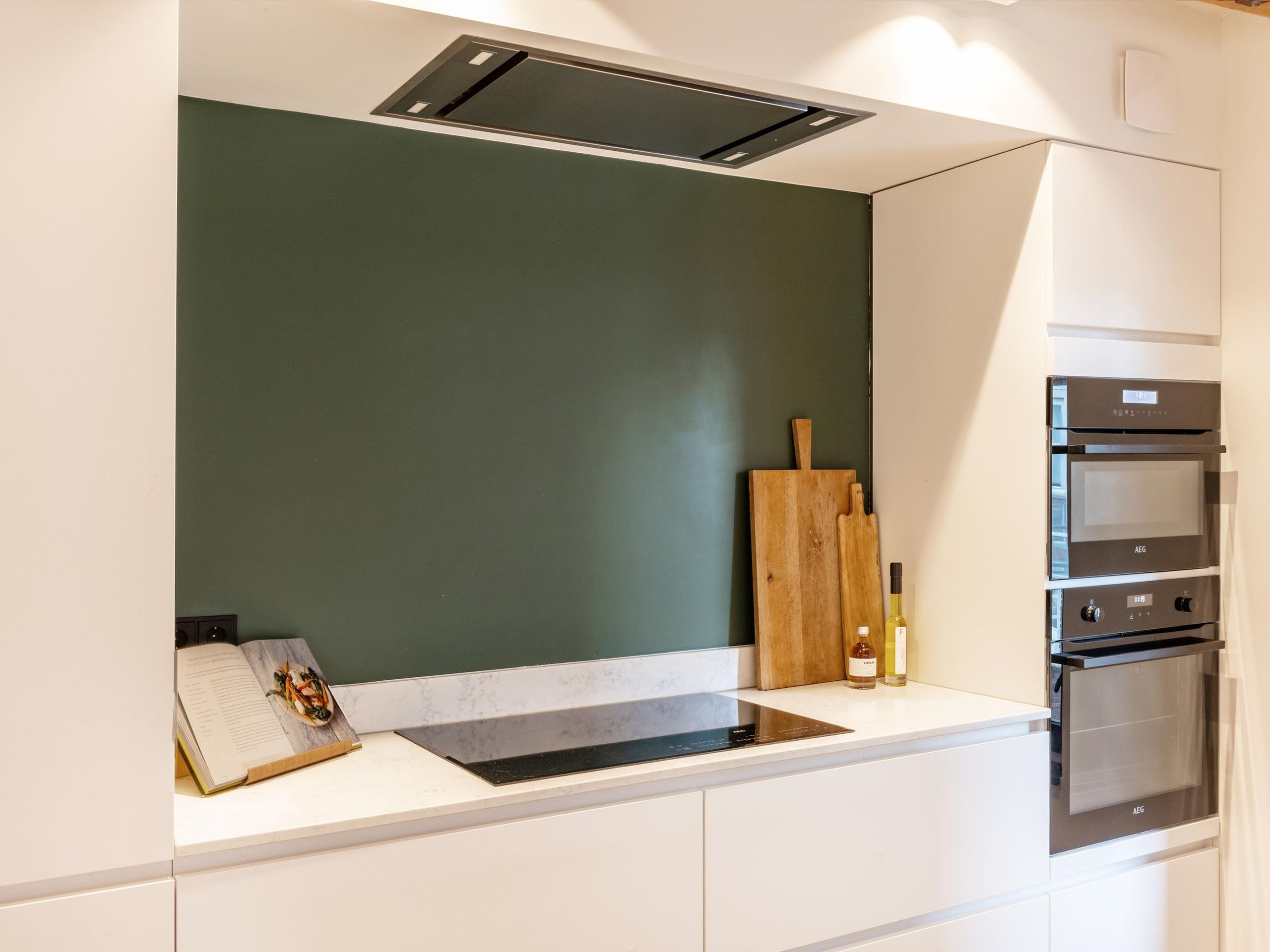 Nieuwe Jonkerstraat 24 — 8