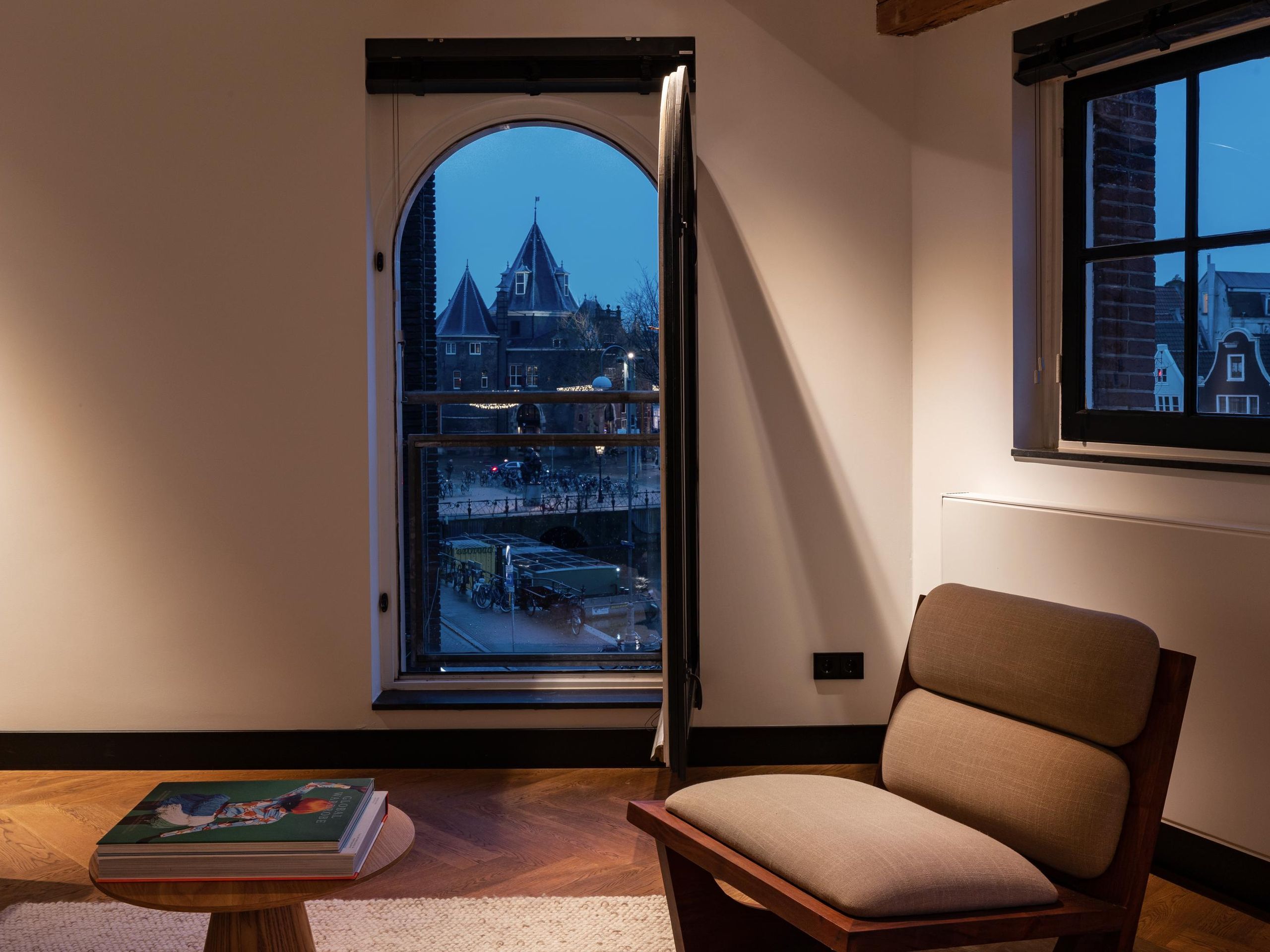 Nieuwe Jonkerstraat 24 — 14