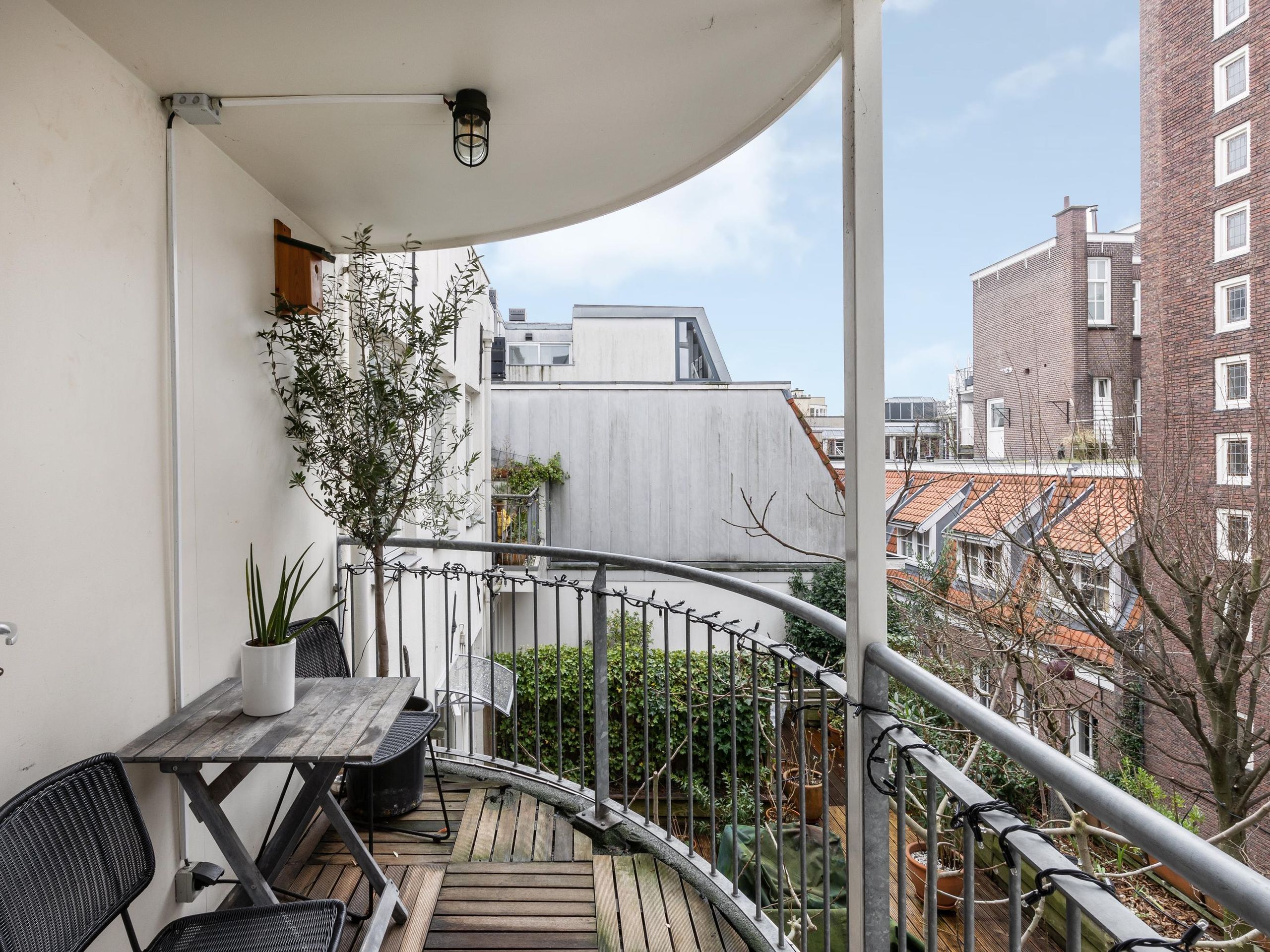 Nieuwe Jonkerstraat 24 — 22