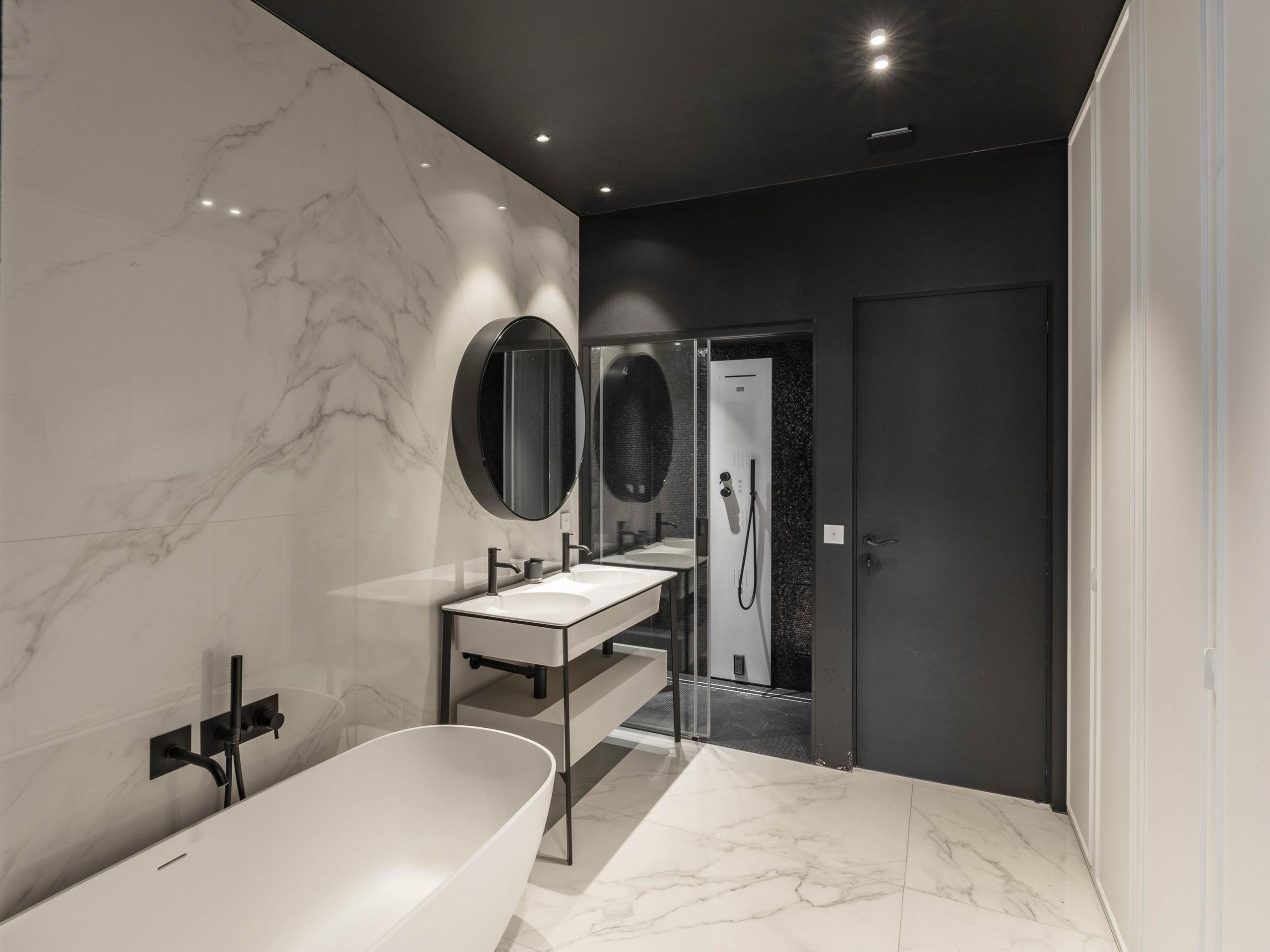 Keizersgracht 647-G — 18