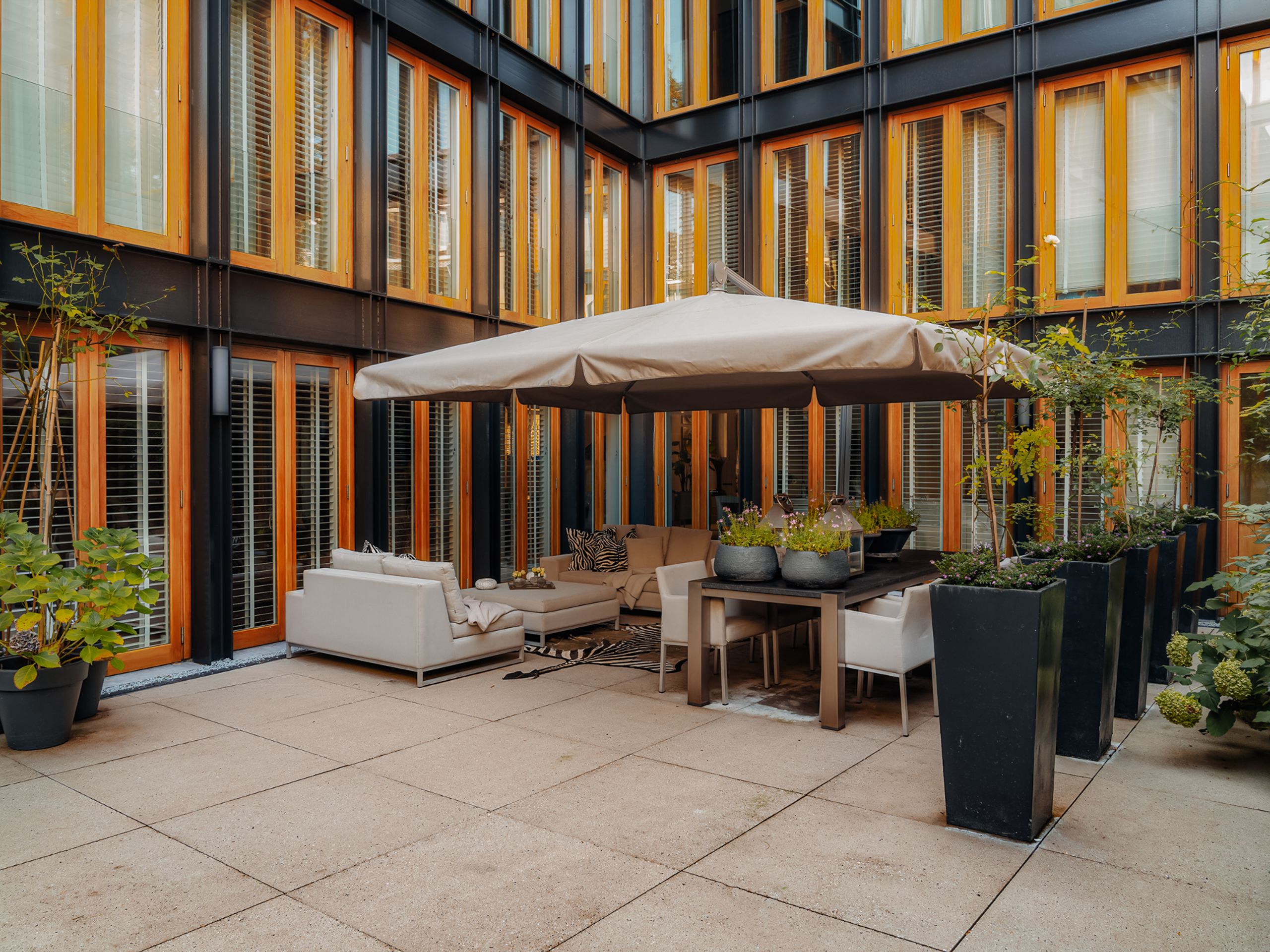 Pieter de Hoochstraat 9-A — 14