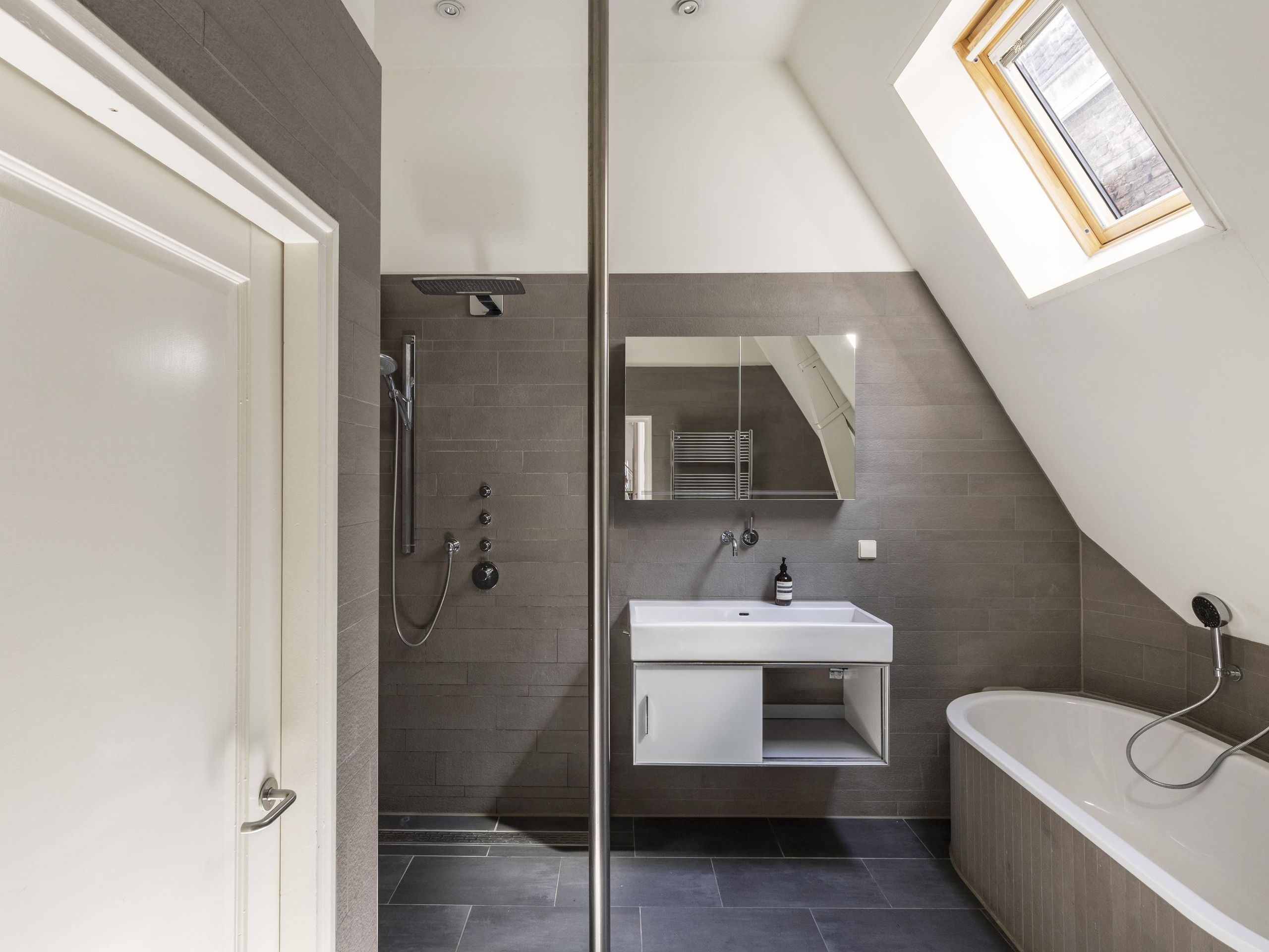 Oudezijds Kolk 5-C — 17