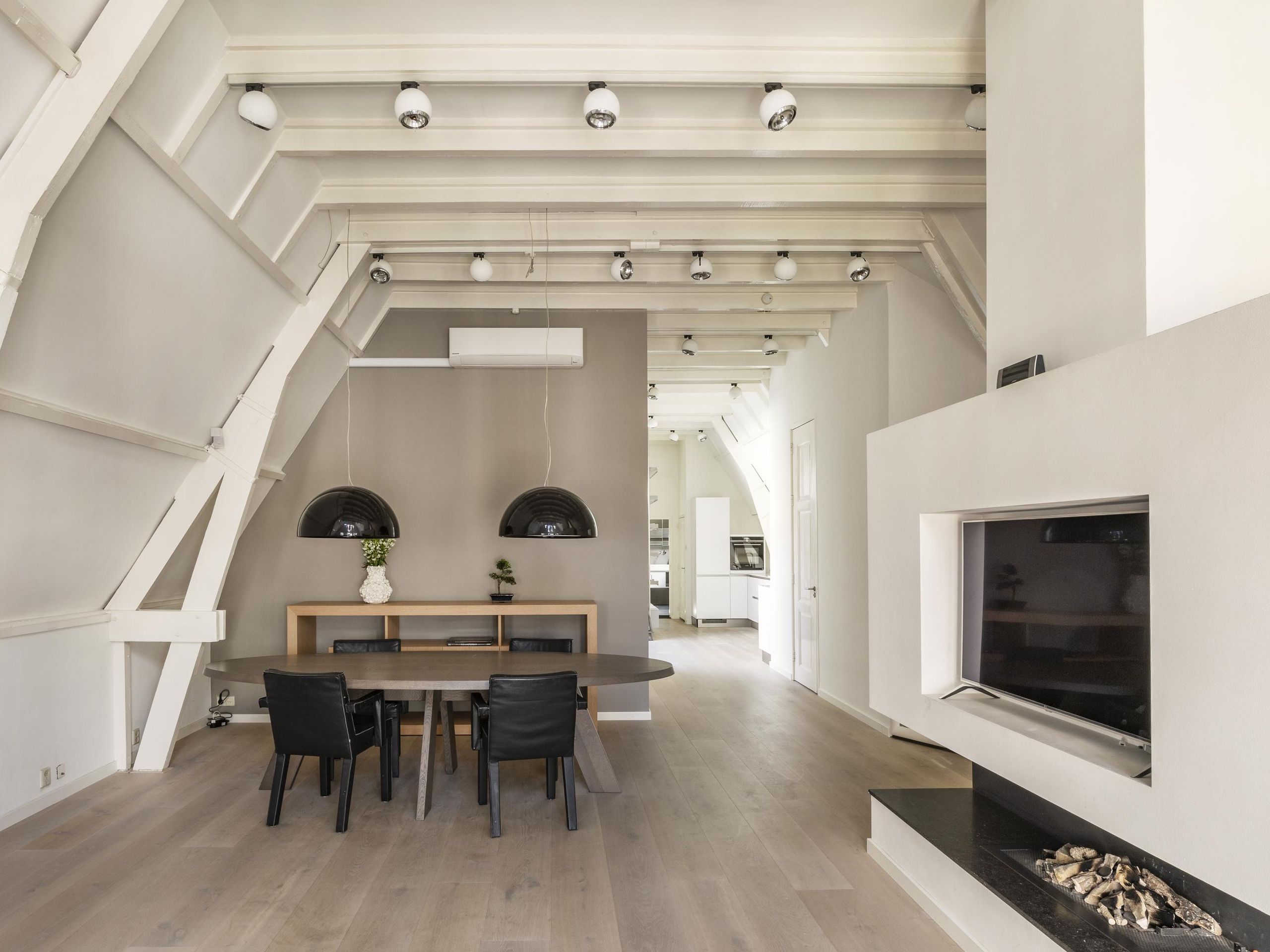 Oudezijds Kolk 5-C — 1