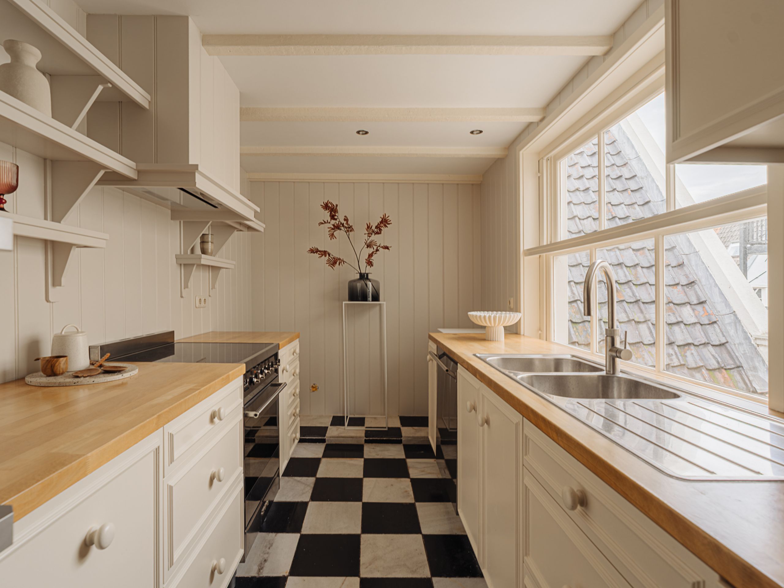 Keizersgracht 12-E — 13