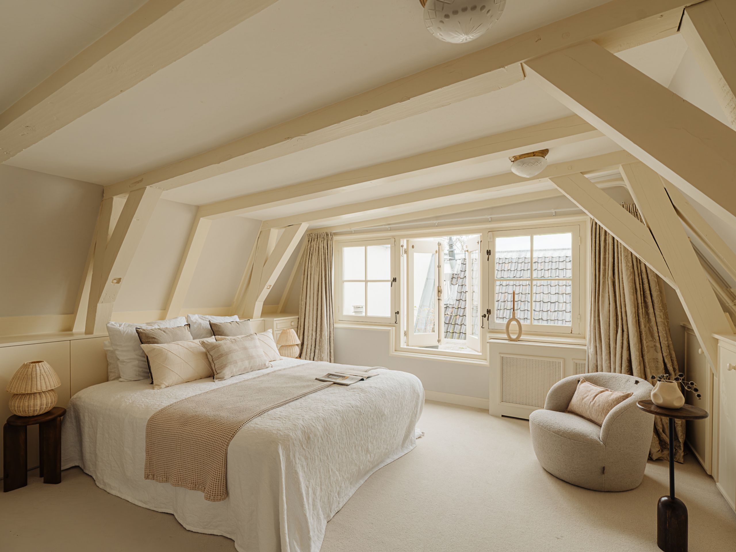 Keizersgracht 12-E — 25