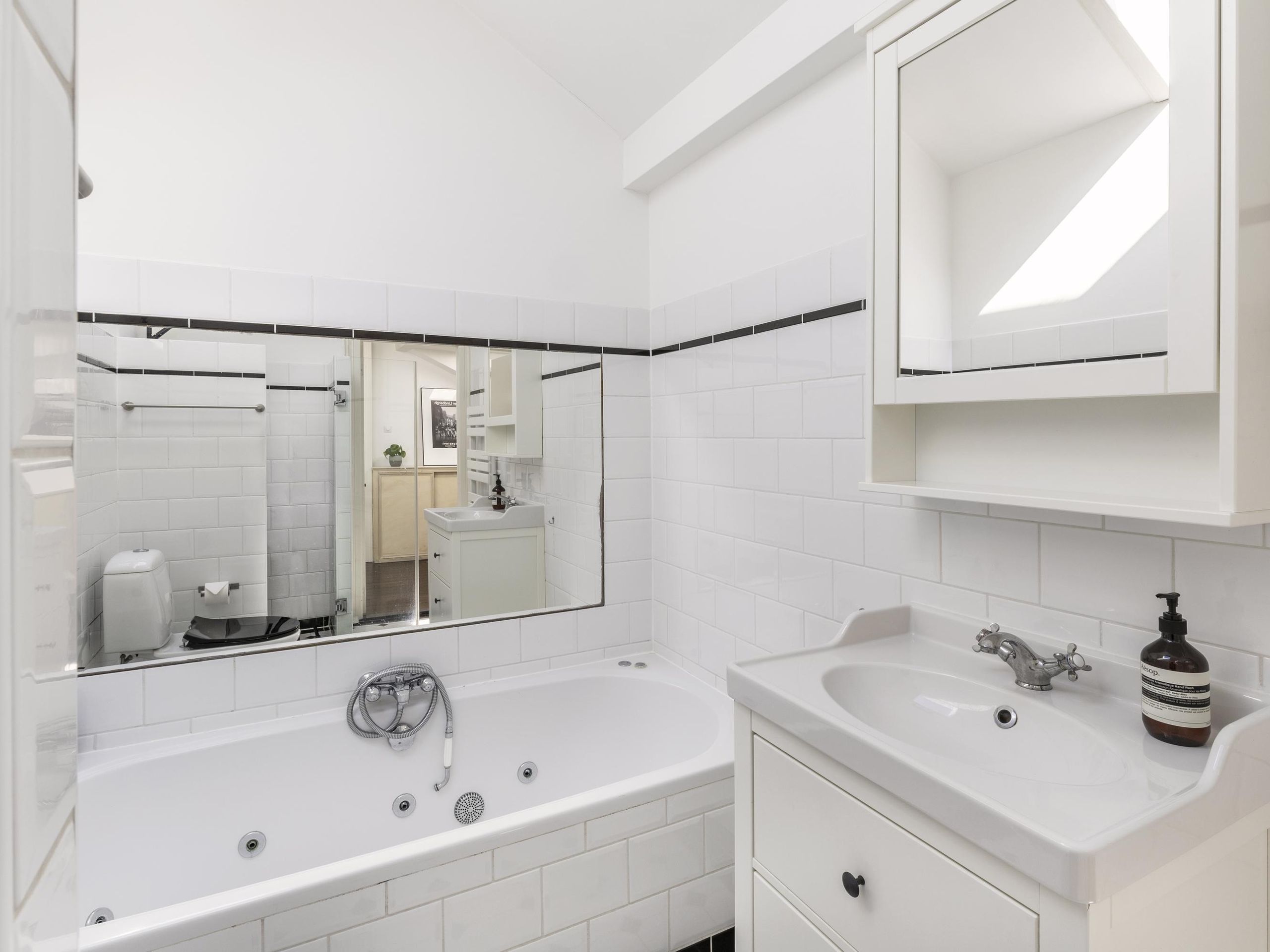 Wijttenbachstraat 56-3 — 18