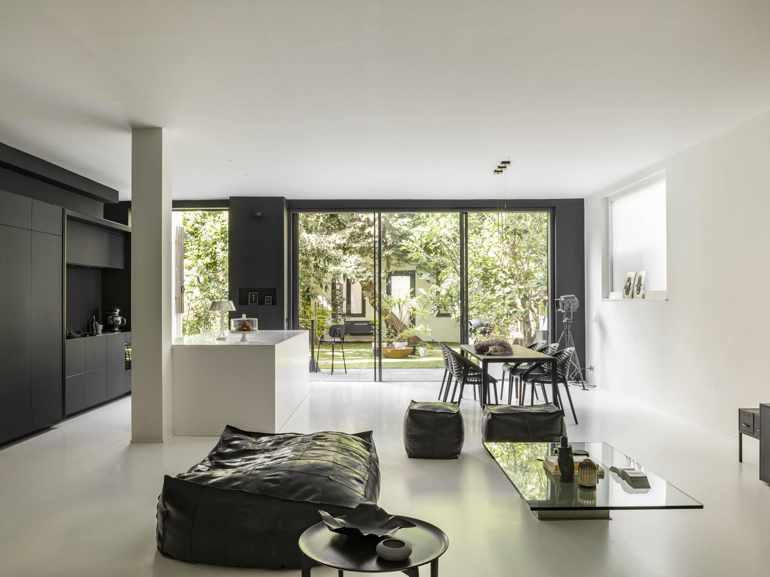 Keizersgracht 494-A — 12