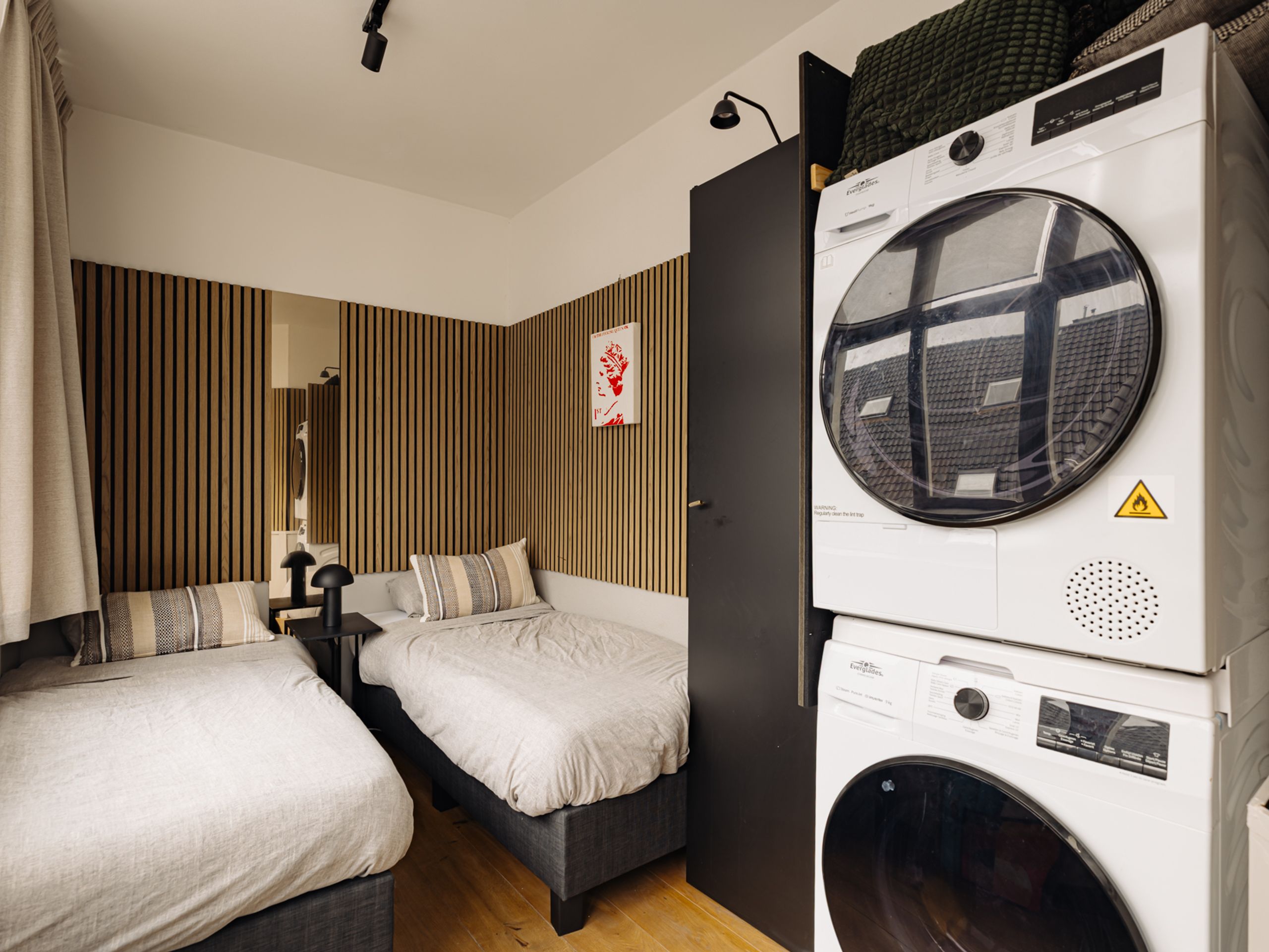 Pieter Jacobszstraat 8-E — 25