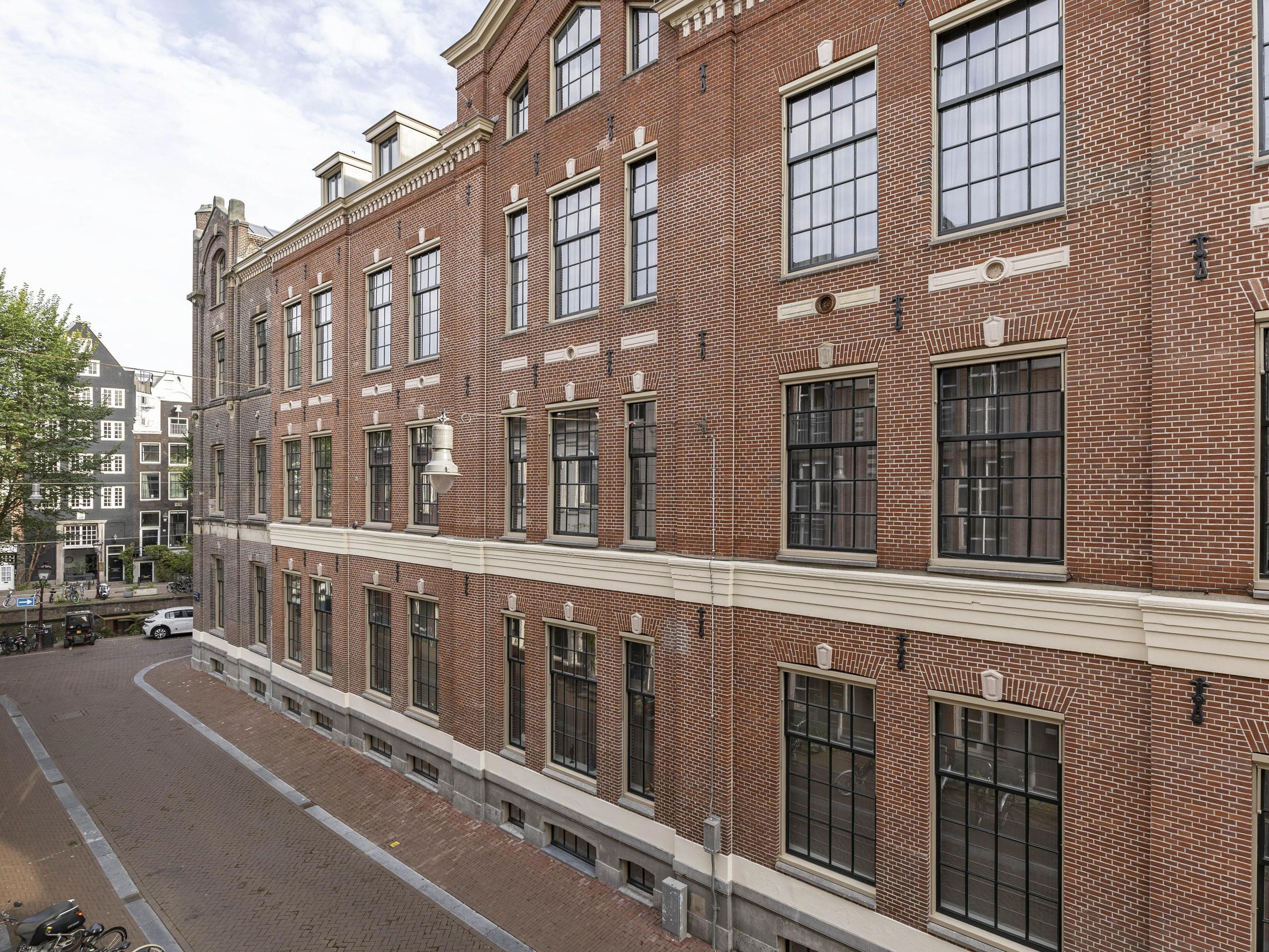 Lange Leidsedwarsstraat 16-C — 6