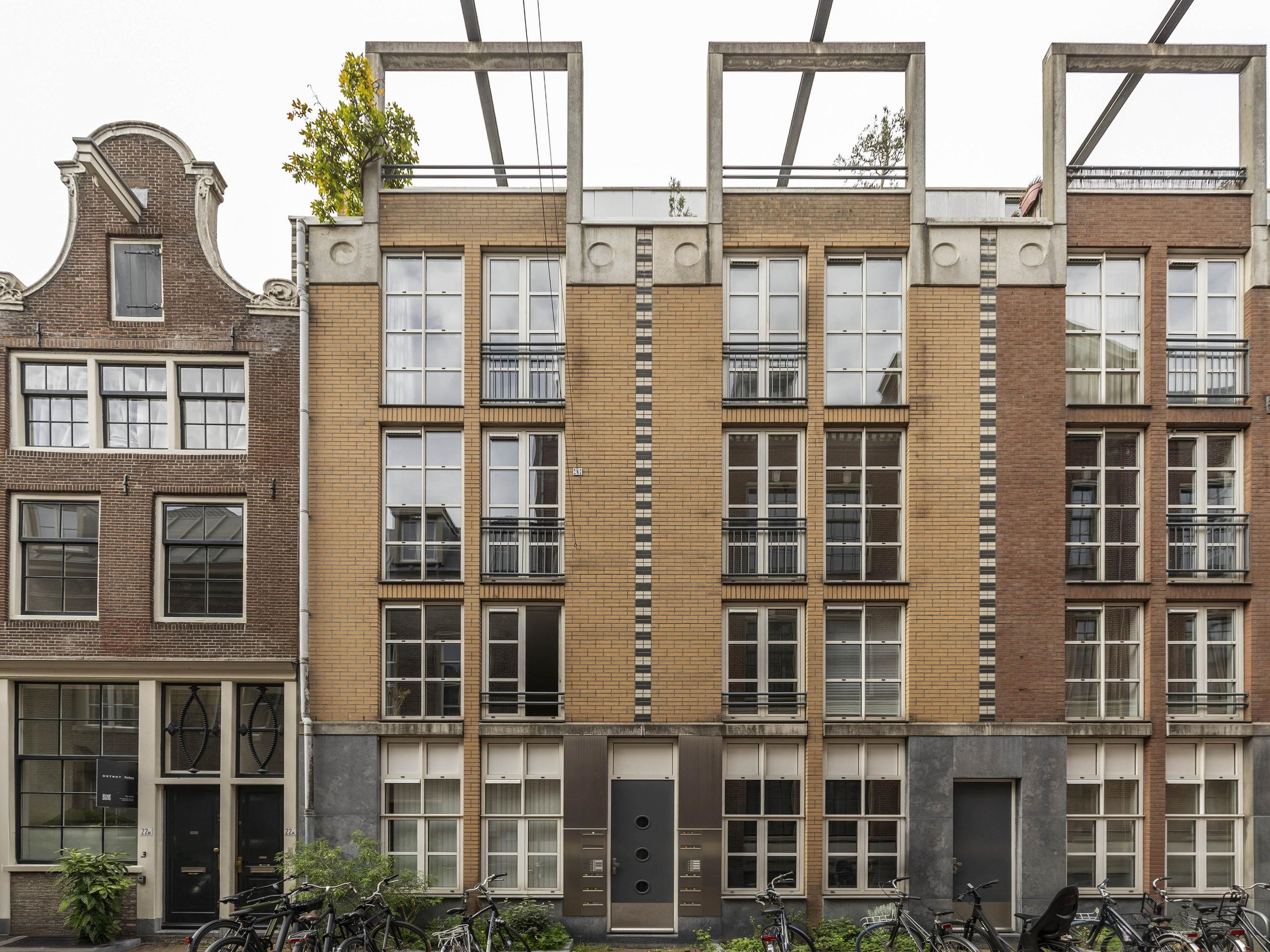 Lange Leidsedwarsstraat 16-C — 18