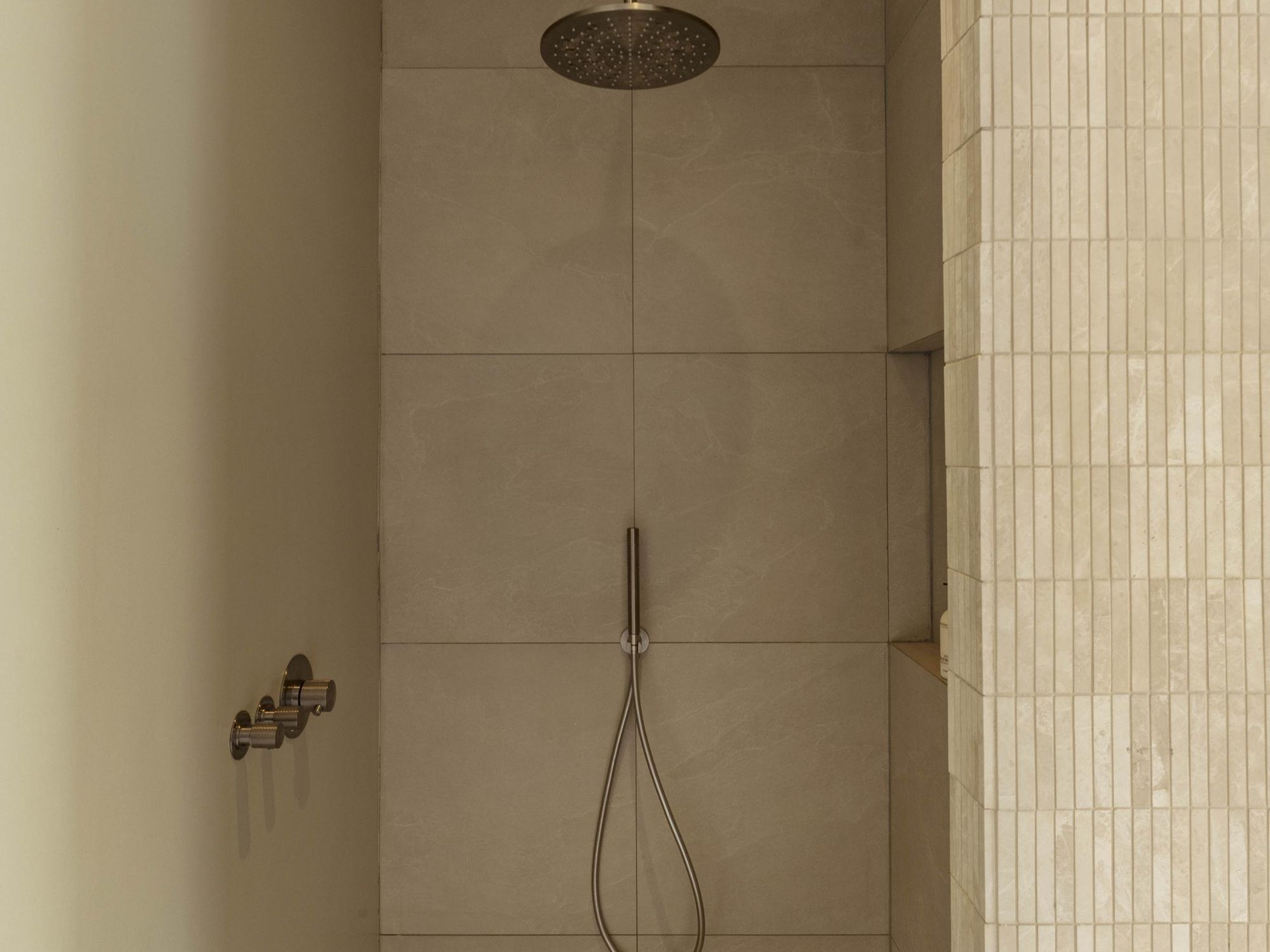 Kruldistelstraat 27 — 22