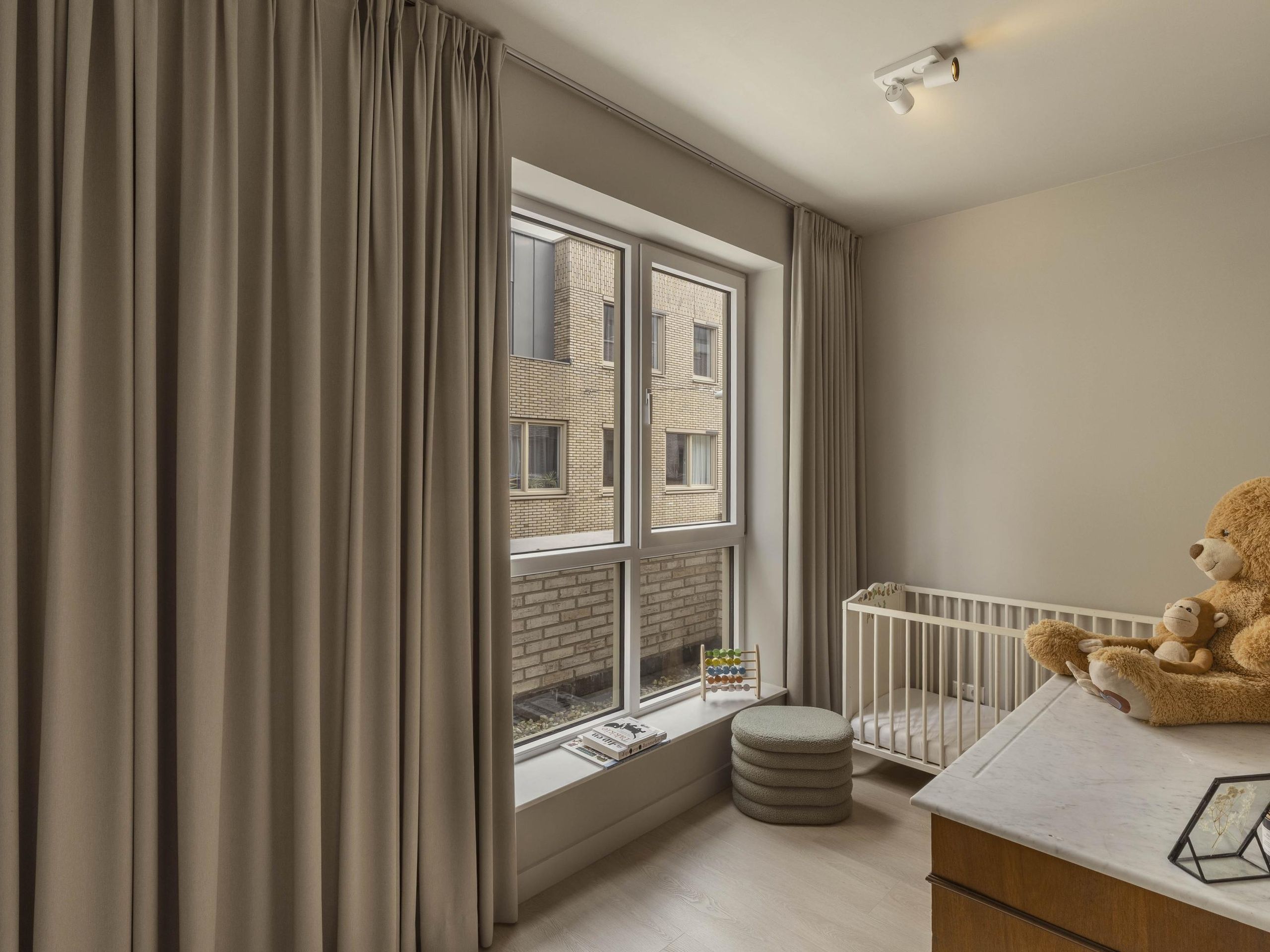 Kruldistelstraat 27 — 27