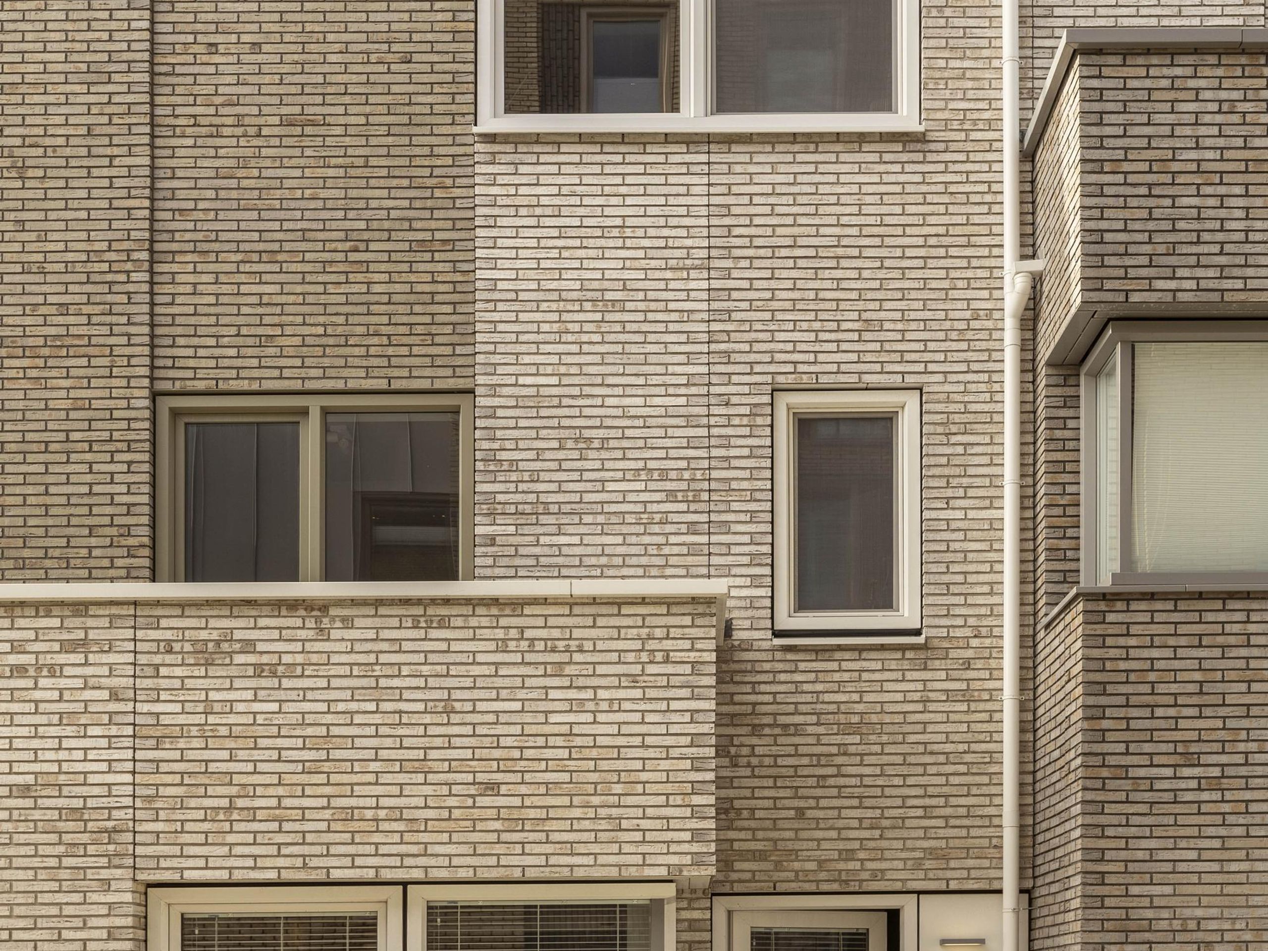 Kruldistelstraat 27 — 38