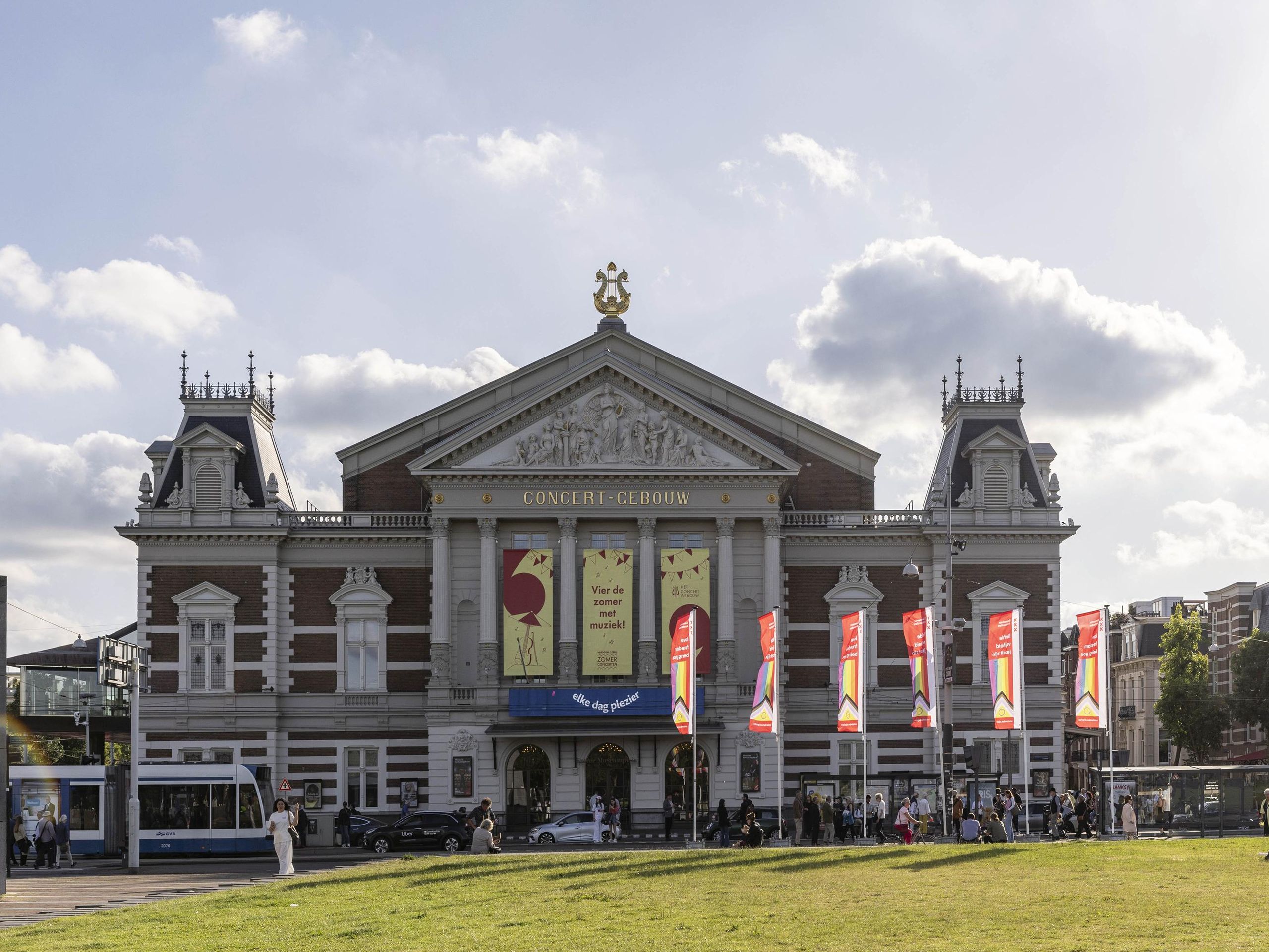 Frans van Mierisstraat 131-4 — 28