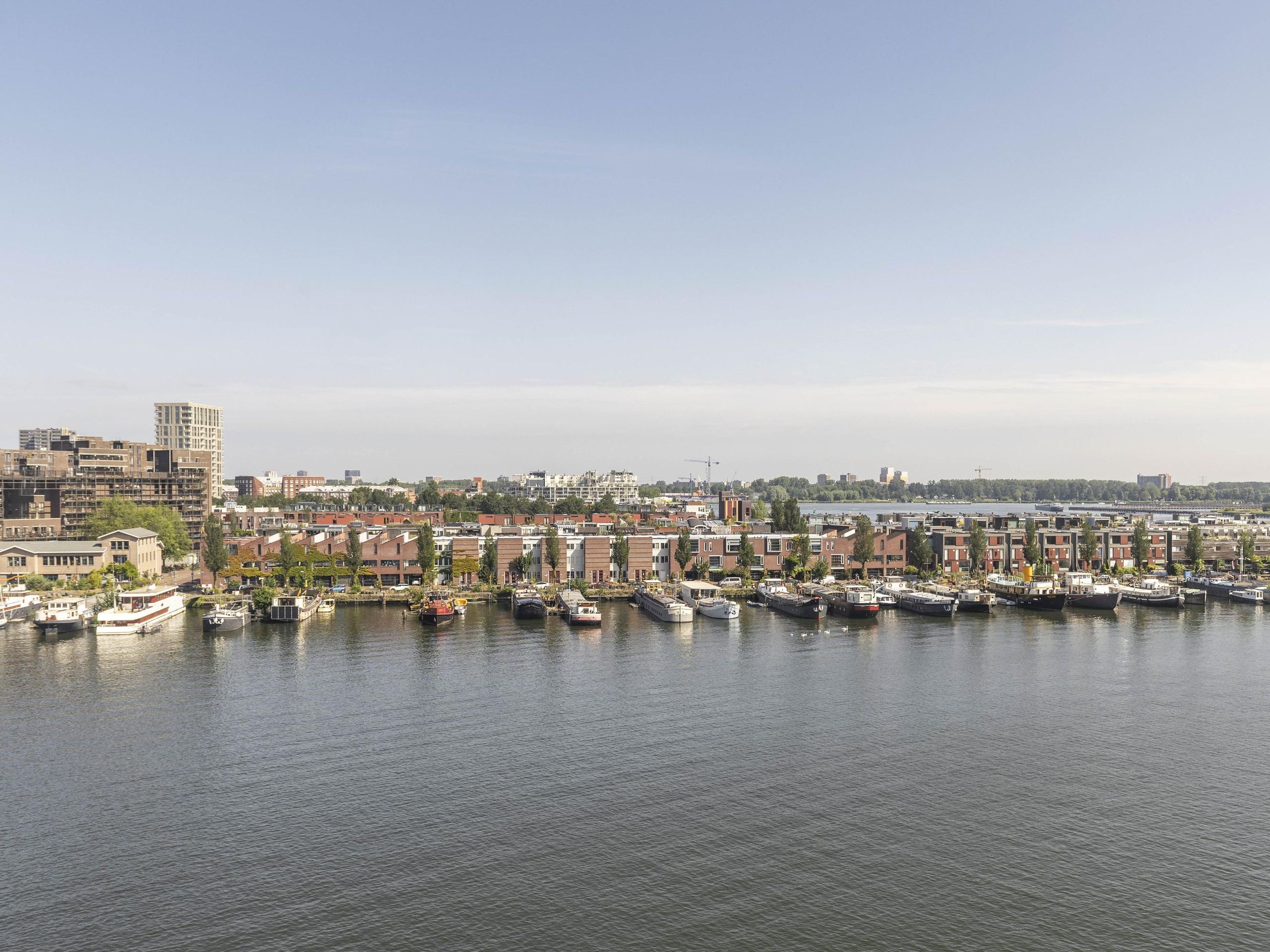 Zeeburgerkade 936 — 17