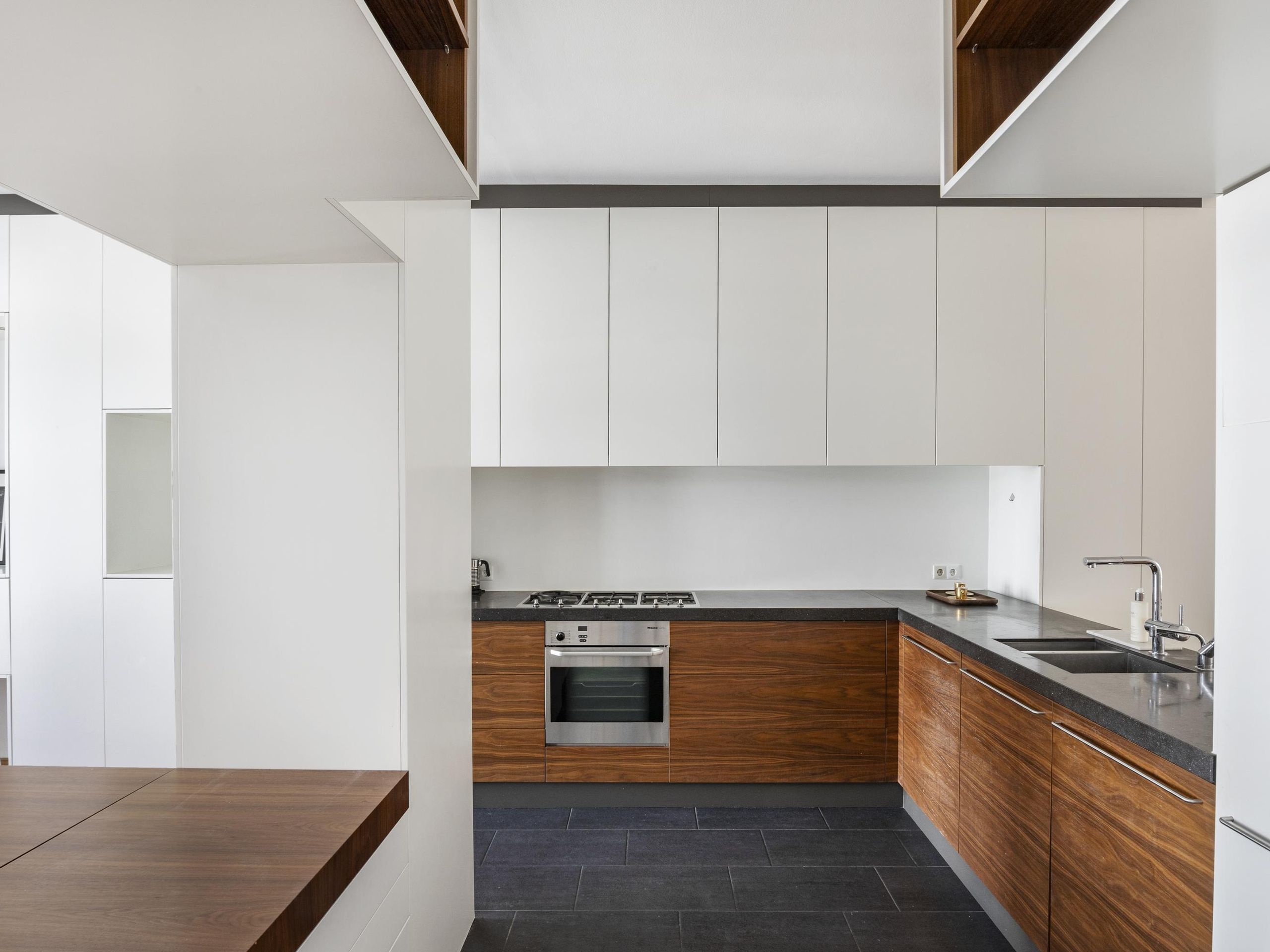 Jan Luijkenstraat 66-2 — 11