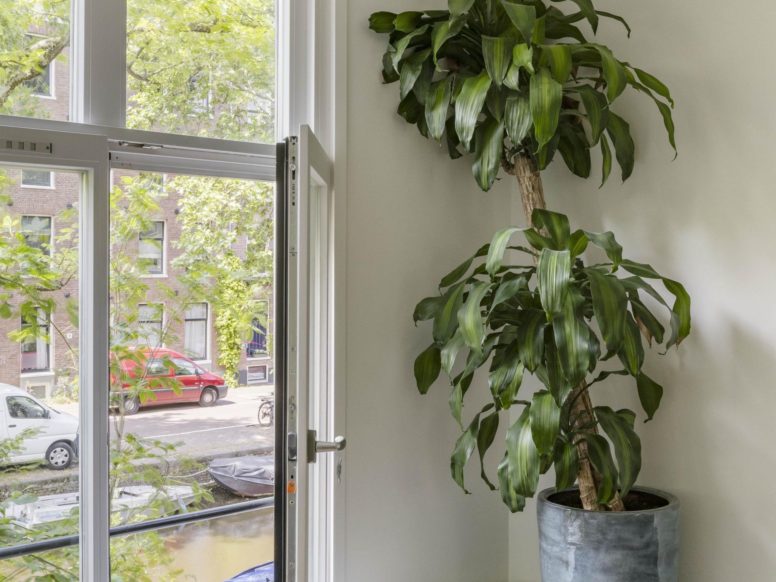 Lijnbaansgracht 81 — 13