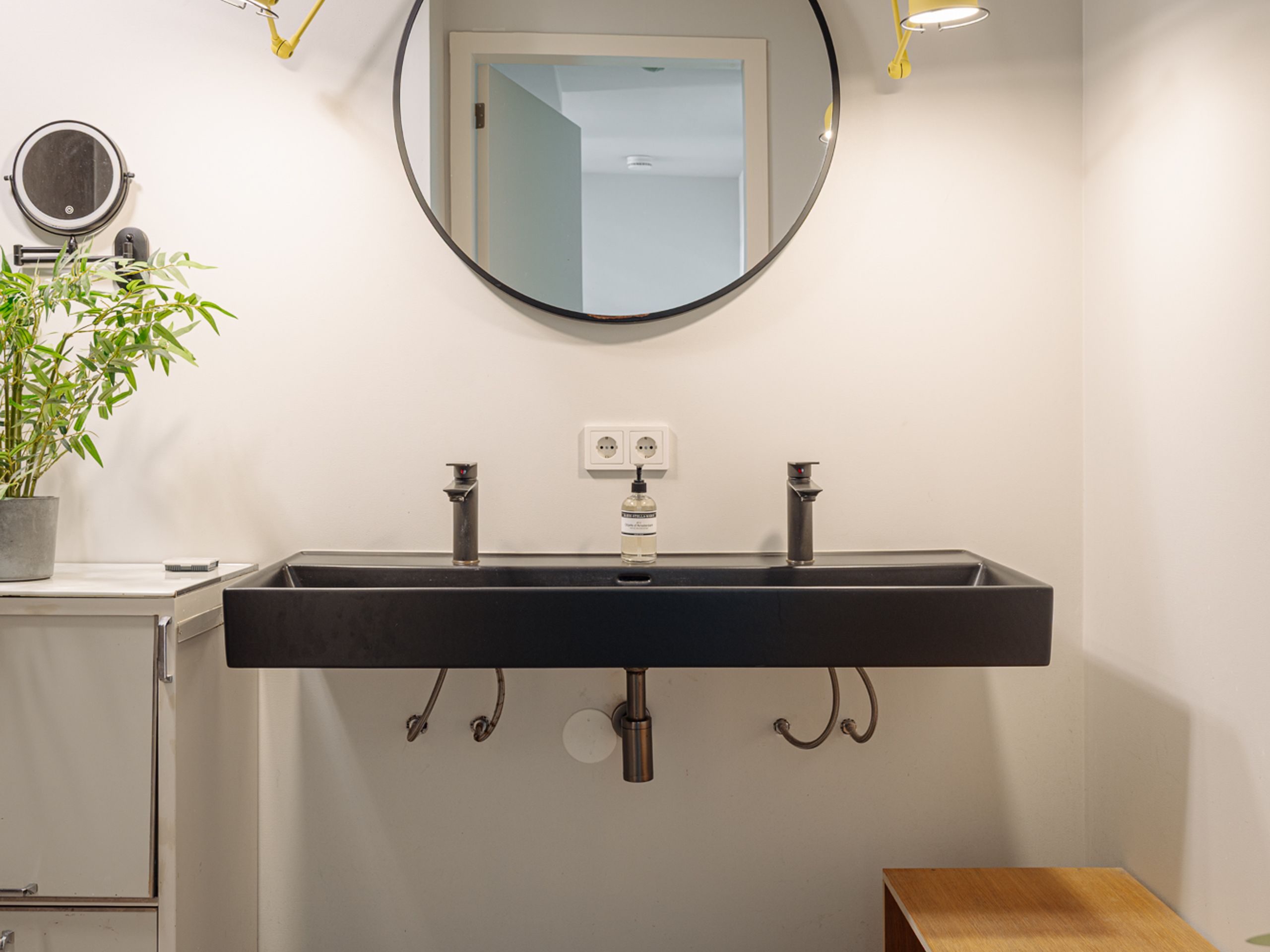 Leen Jongewaardkade 3 — 31