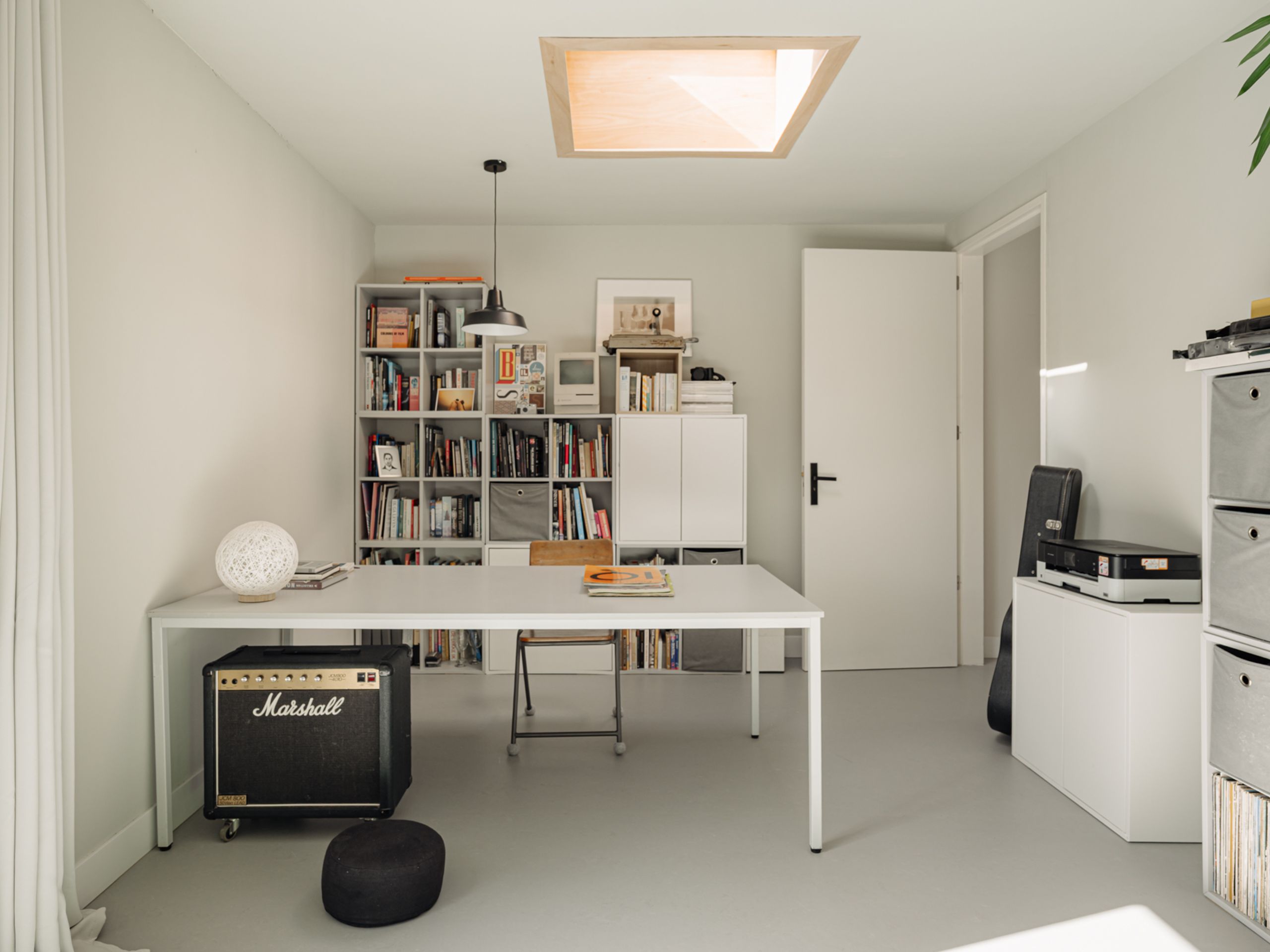 Leen Jongewaardkade 3 — 37